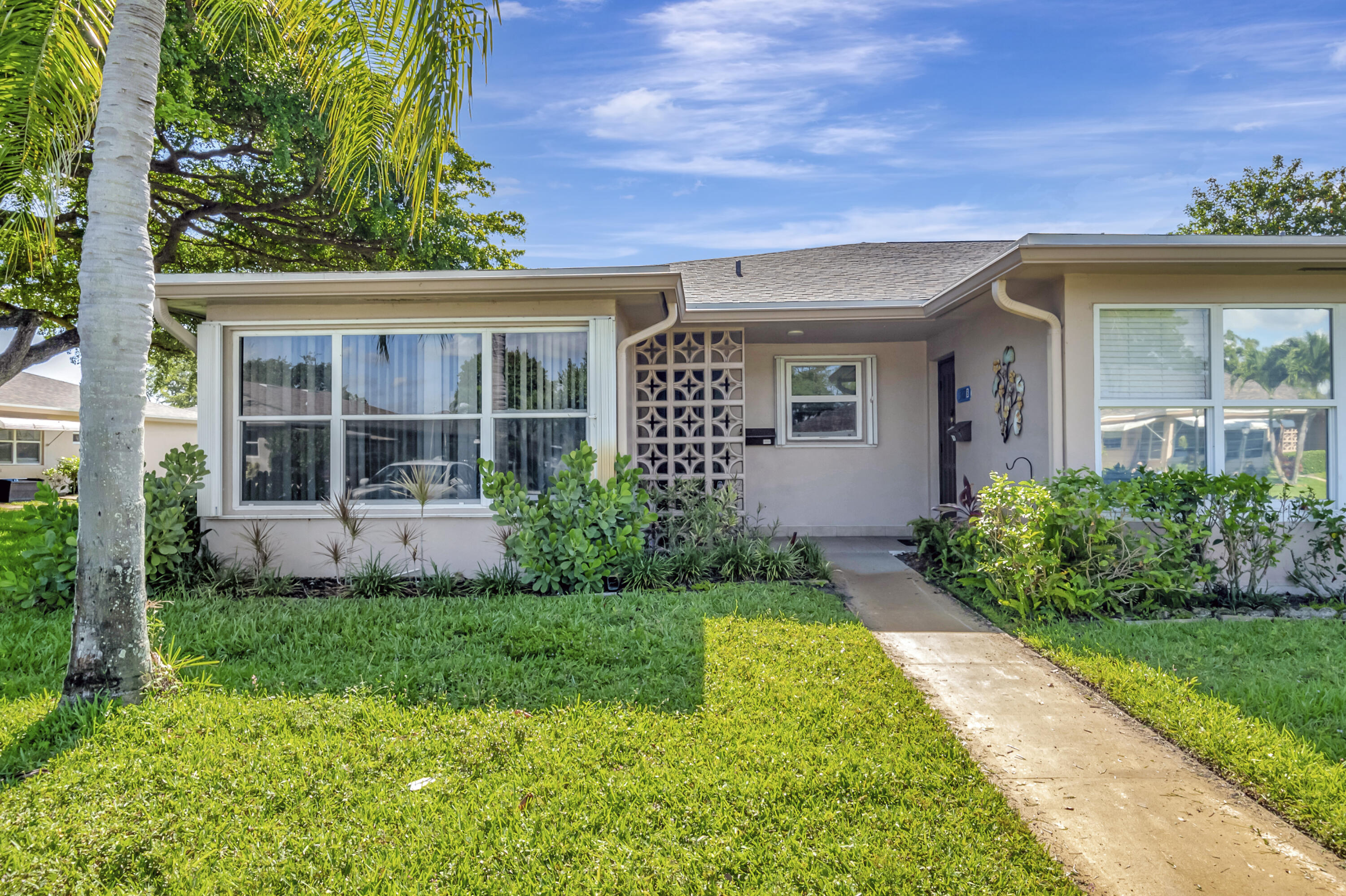 1327 High Point Way A, Delray Beach, Palm Beach County, Florida - 2 Bedrooms  
2 Bathrooms - 