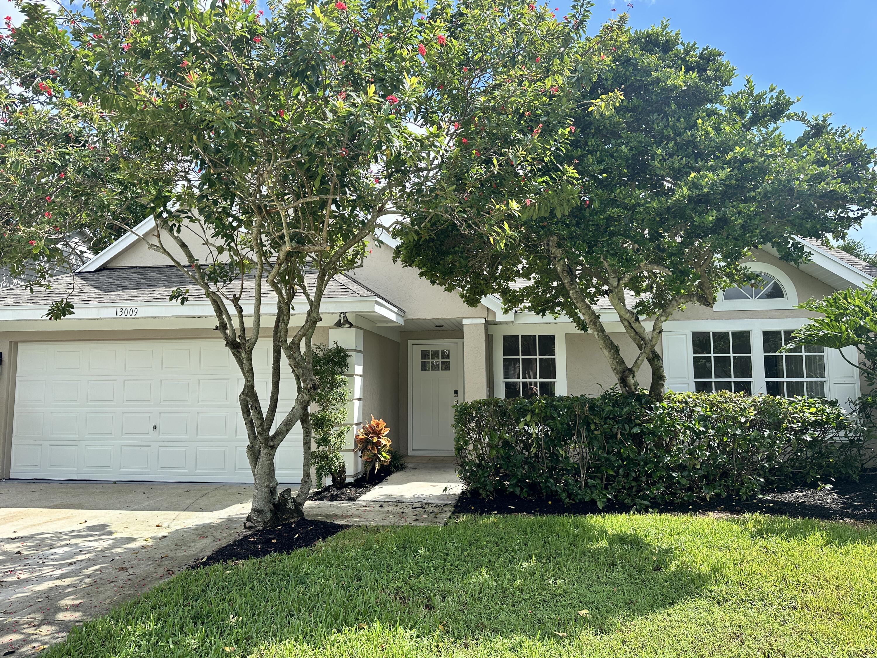 13009 Meadowbreeze Drive, Wellington, Palm Beach County, Florida - 2 Bedrooms  
2 Bathrooms - 