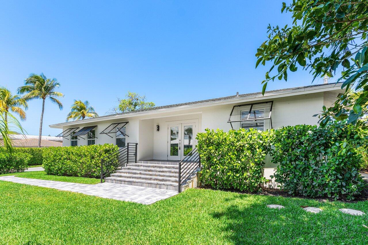 Property for Sale at 5497 N Ocean Boulevard, Ocean Ridge, Palm Beach County, Florida - Bedrooms: 2 
Bathrooms: 2  - $1,250,000