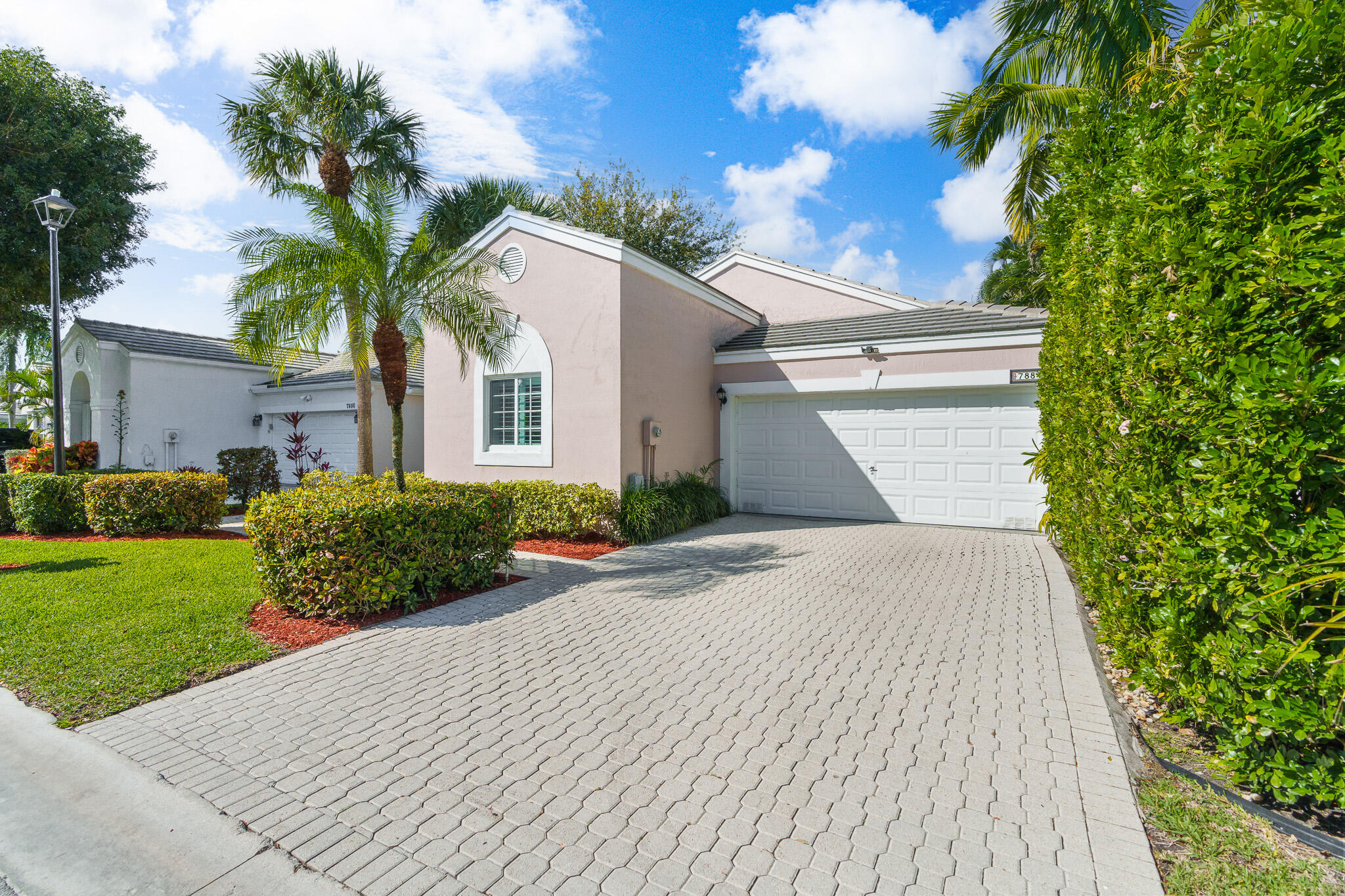Property for Sale at 7884 Travlers Tree Drive, Boca Raton, Palm Beach County, Florida - Bedrooms: 3 
Bathrooms: 2  - $700,000