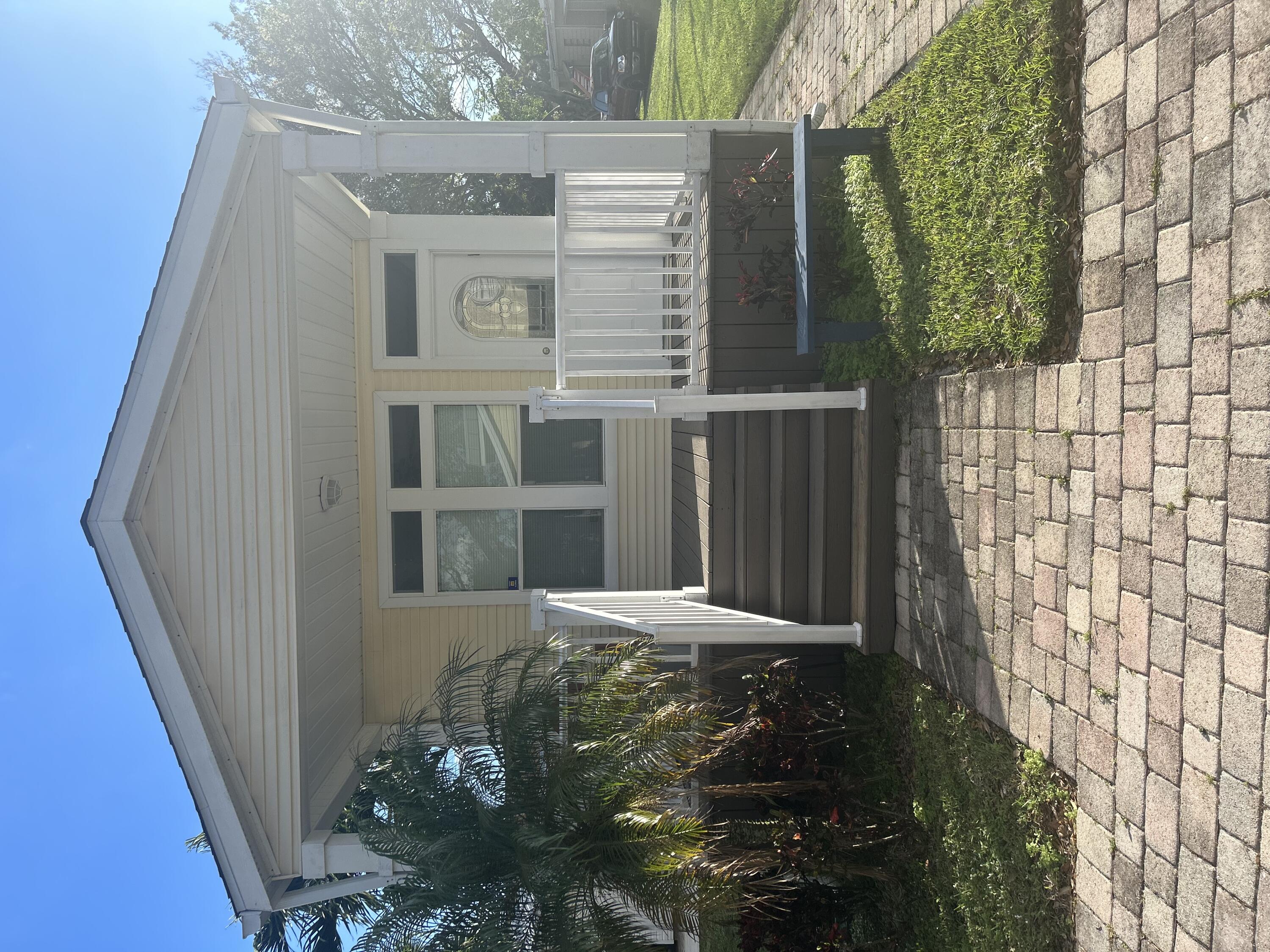 Property for Sale at 2555 Pga Boulevard 42, Palm Beach Gardens, Palm Beach County, Florida - Bedrooms: 1 
Bathrooms: 1  - $65,000