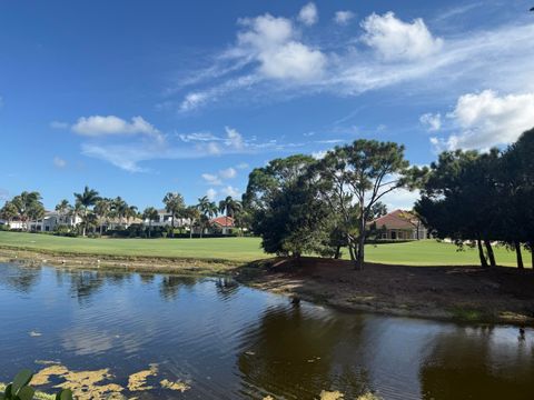 Photo of 114 North Village Way, Jupiter, FL 33458 (MLS # RX-11063342)