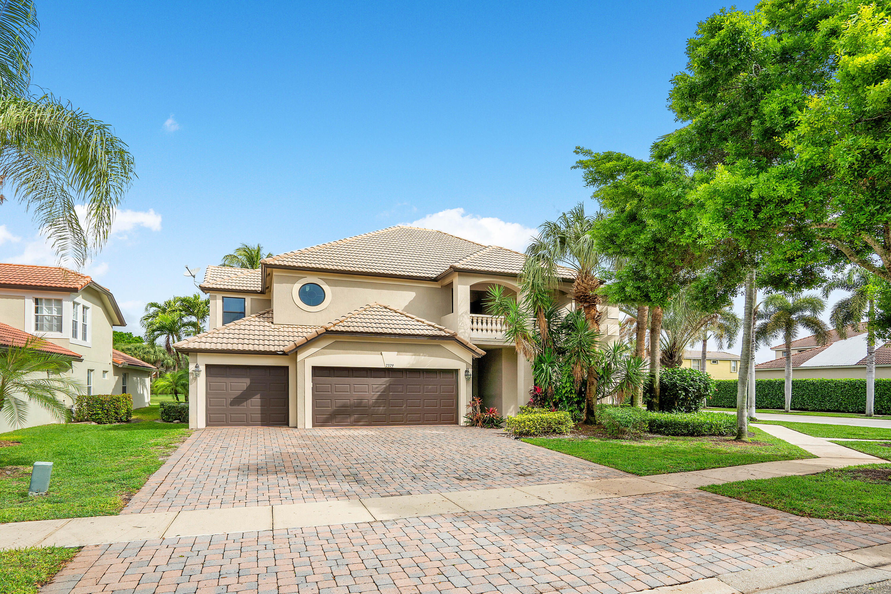 Property for Sale at 7379 Serrano Terrace, Delray Beach, Palm Beach County, Florida - Bedrooms: 5 
Bathrooms: 4  - $788,000