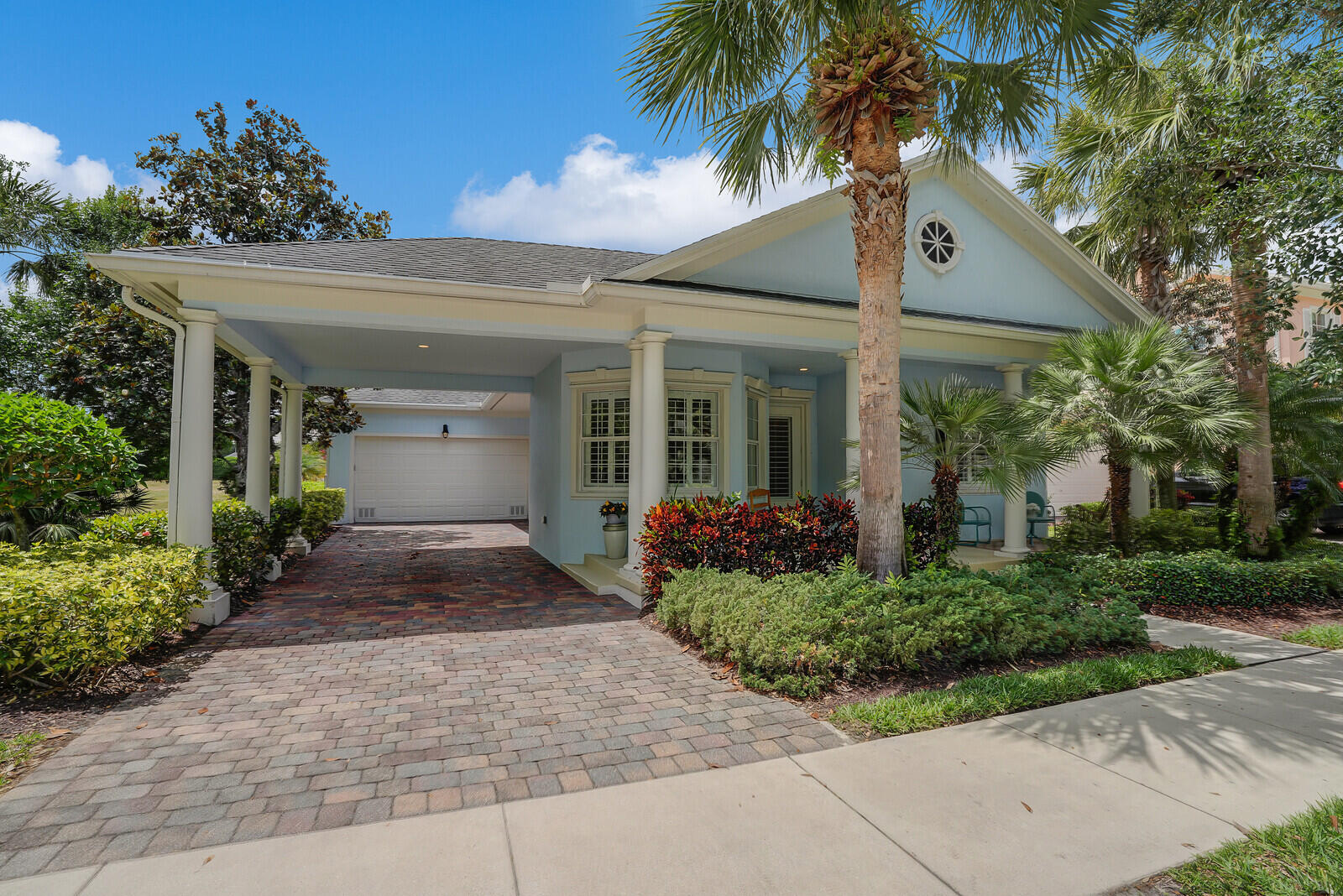Property for Sale at 334 Caravelle Drive, Jupiter, Palm Beach County, Florida - Bedrooms: 3 
Bathrooms: 2  - $1,150,000