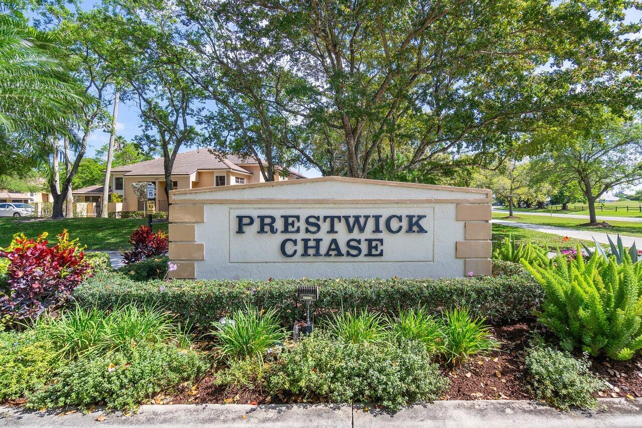 Property for Sale at 513 Prestwick Circle, Palm Beach Gardens, Palm Beach County, Florida - Bedrooms: 3 
Bathrooms: 3  - $599,000