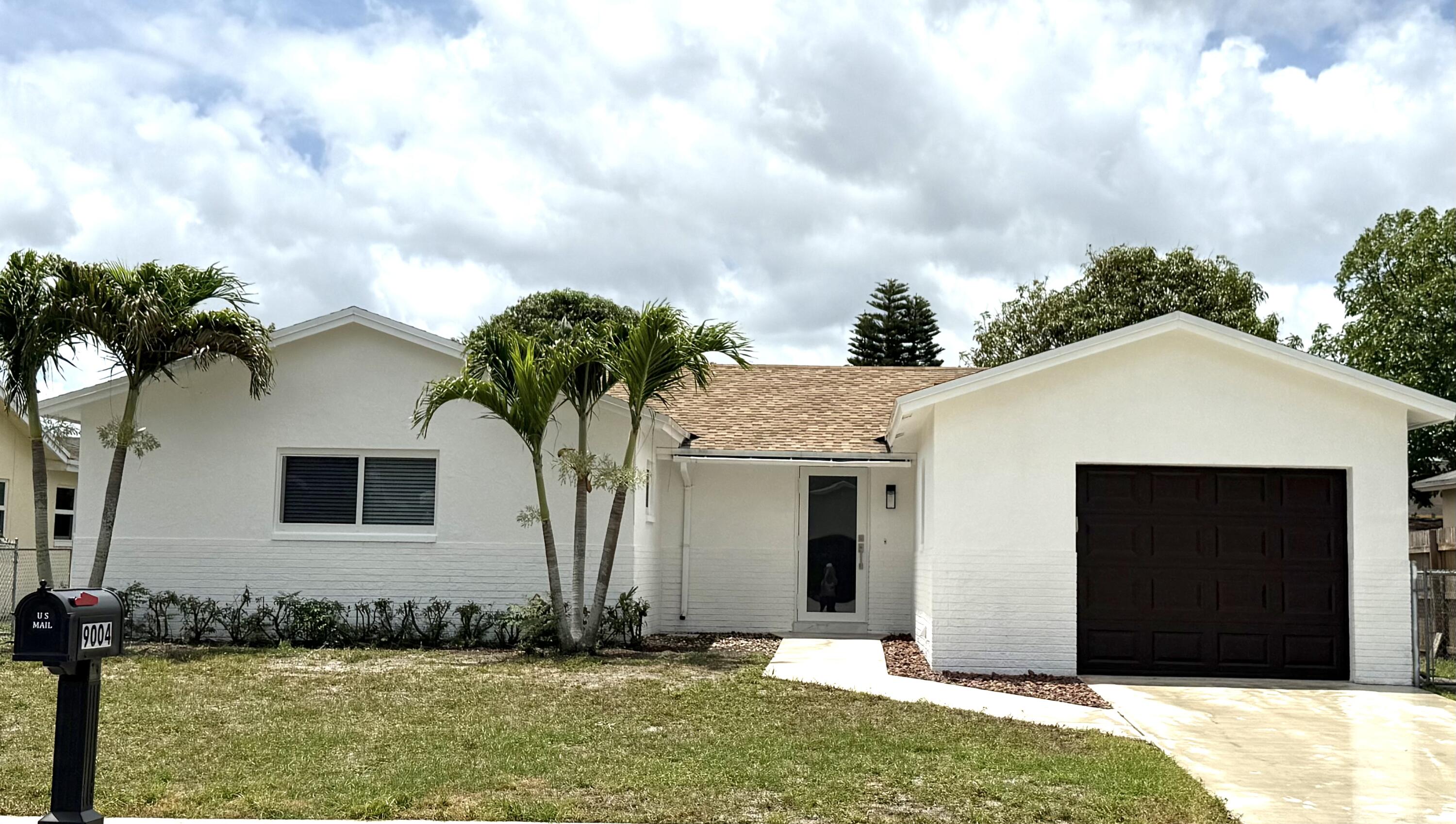 9004 Sw 6th Street, Boca Raton, Palm Beach County, Florida - 3 Bedrooms  
2 Bathrooms - 