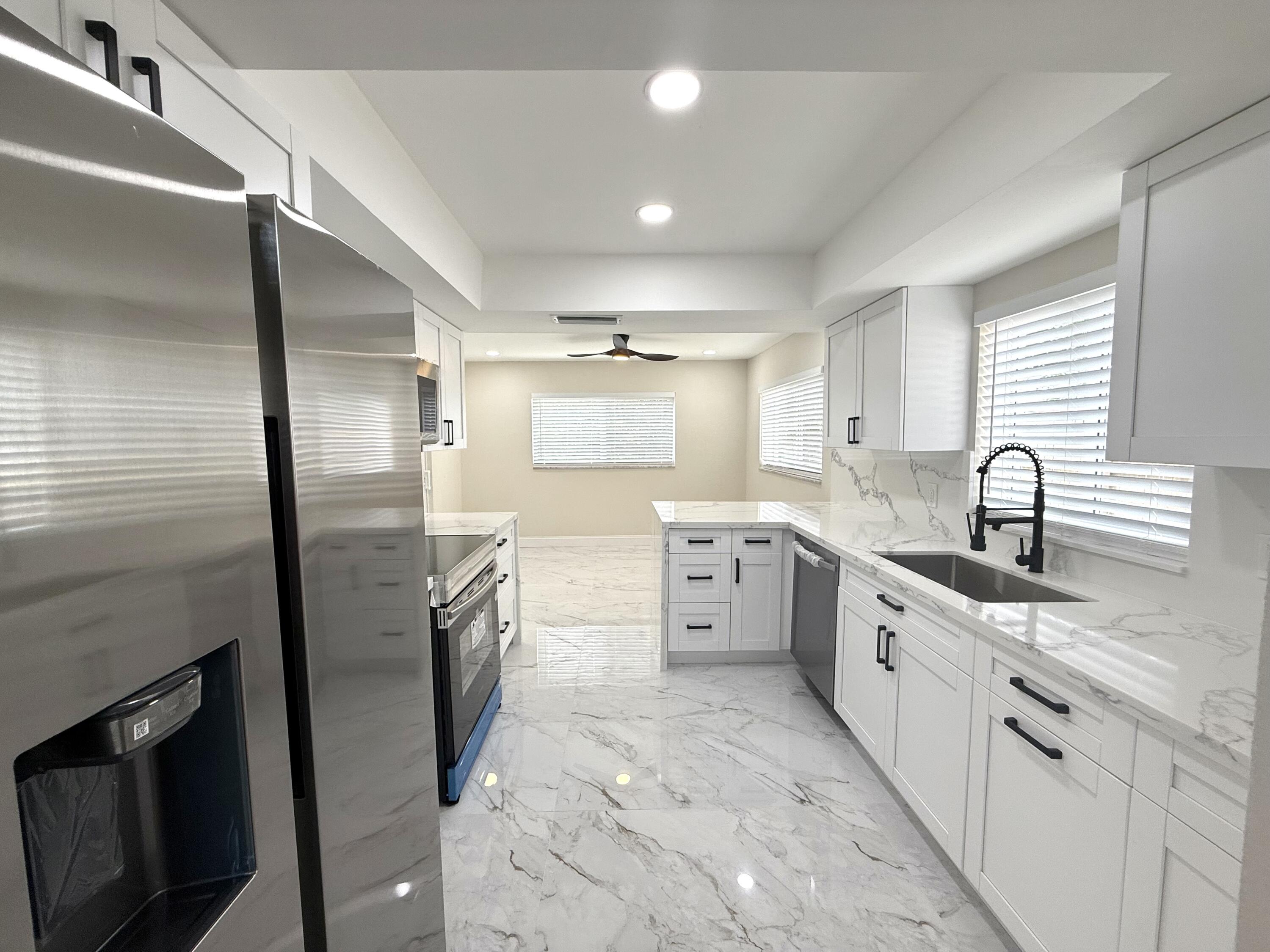 9004 Sw 6th Street, Boca Raton, Palm Beach County, Florida - 3 Bedrooms  
2 Bathrooms - 