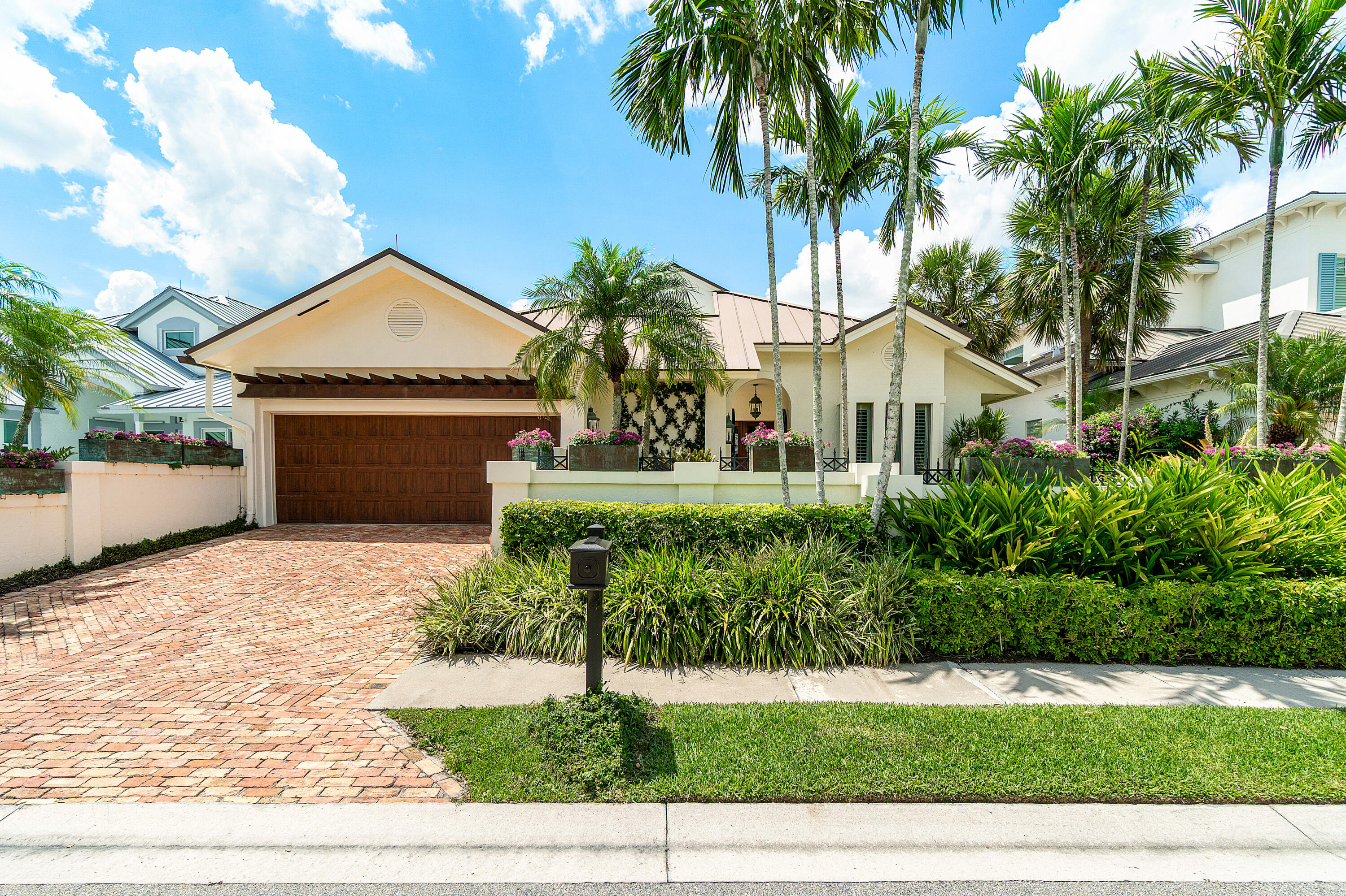 Property for Sale at 123 Terrapin Trail, Jupiter, Palm Beach County, Florida - Bedrooms: 3 
Bathrooms: 3  - $2,775,000