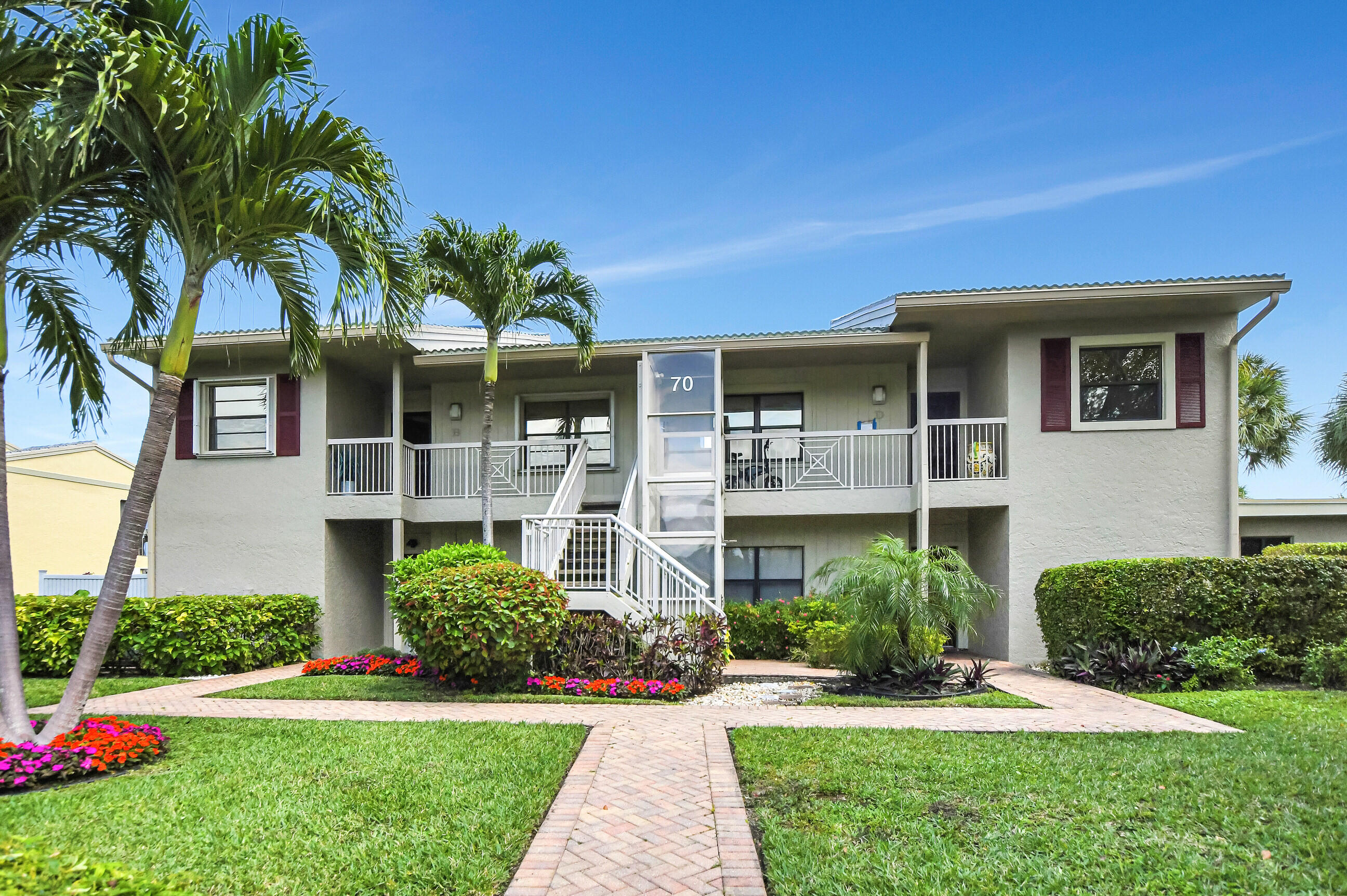 Property for Sale at 70 Eastgate Drive B, Boynton Beach, Palm Beach County, Florida - Bedrooms: 3 
Bathrooms: 2  - $369,999