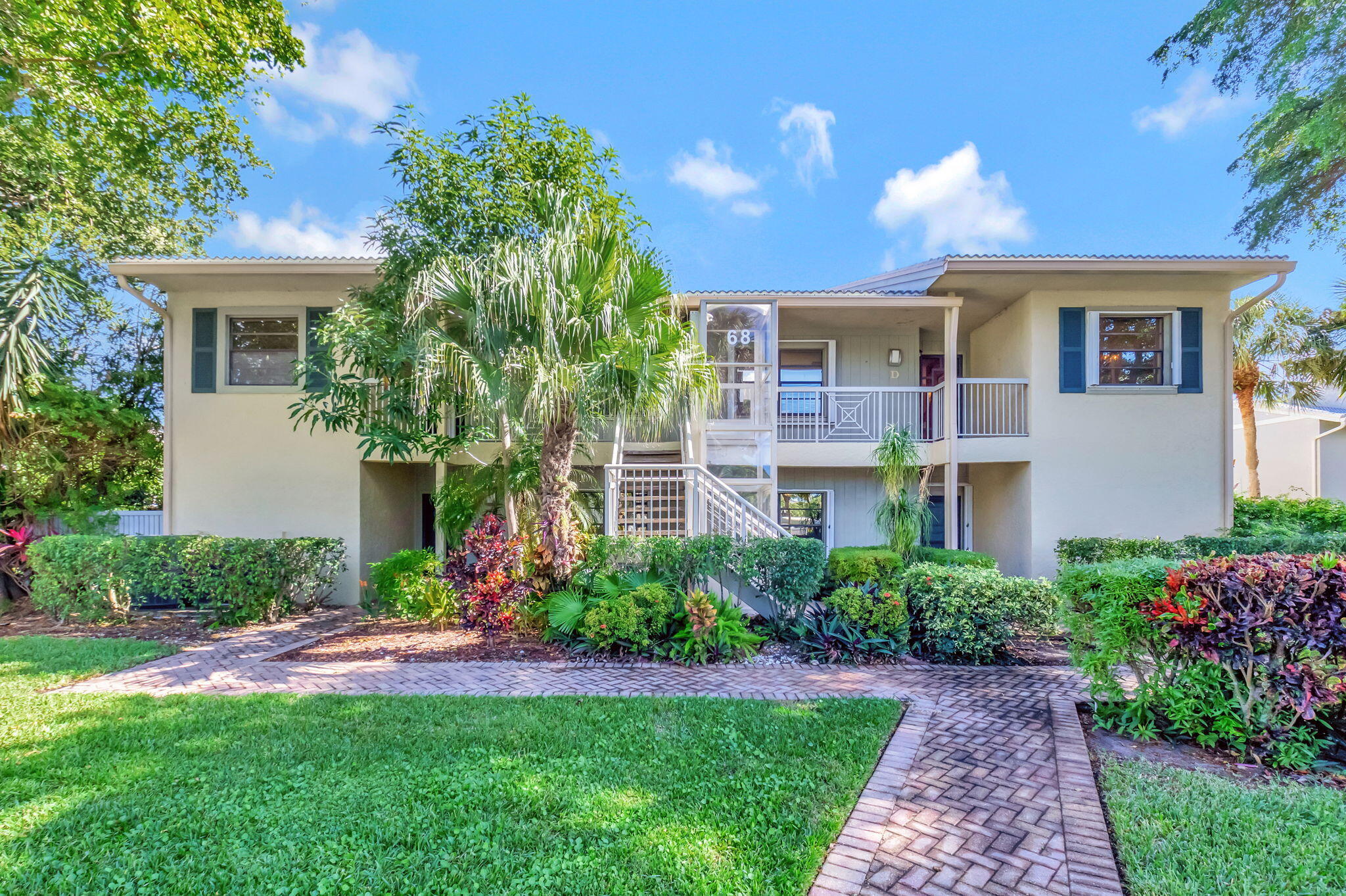 Property for Sale at 68 Eastgate Drive D, Boynton Beach, Palm Beach County, Florida - Bedrooms: 3 
Bathrooms: 2  - $279,000