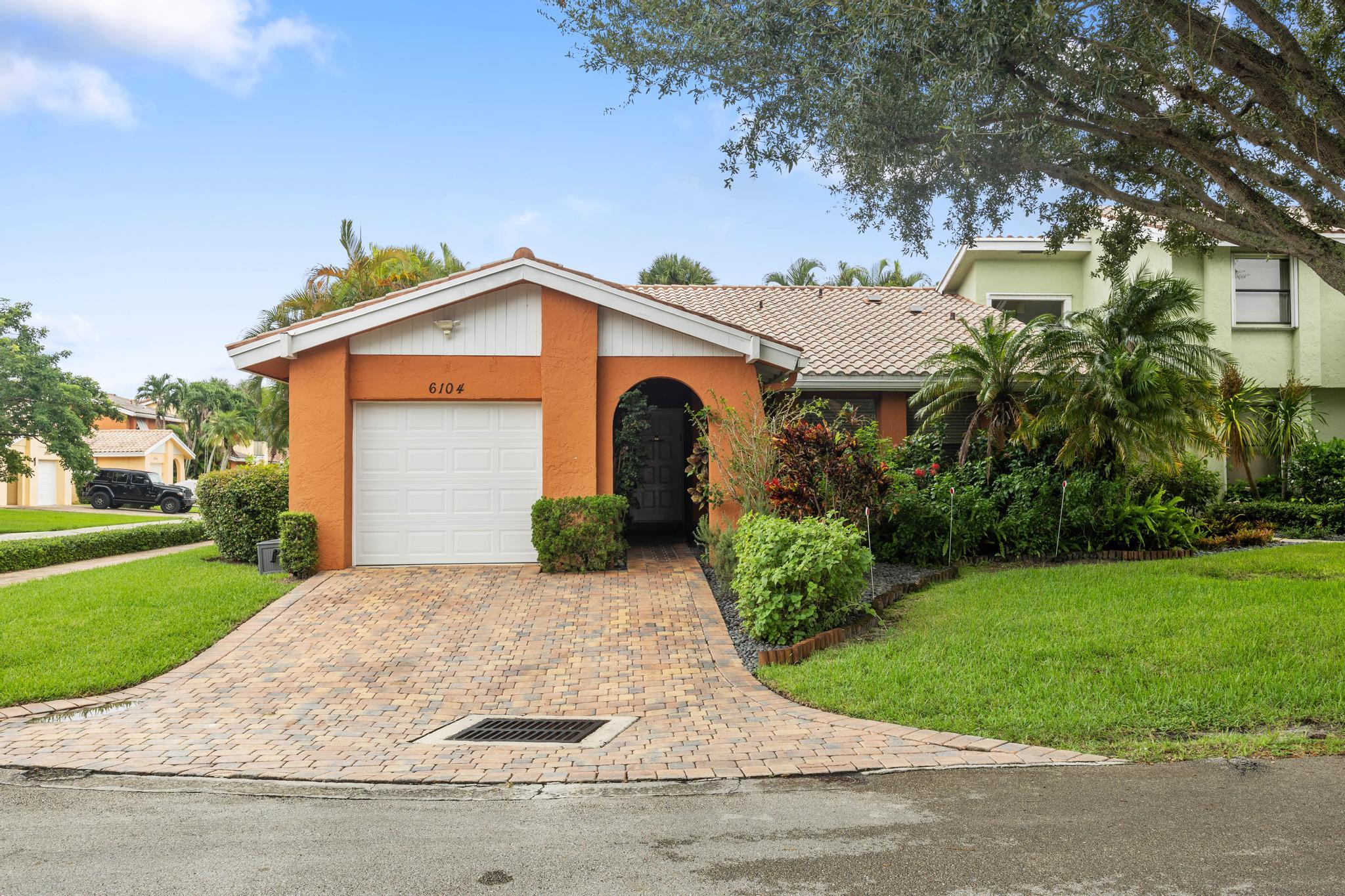 6104 Belleza Lane, Boca Raton, Palm Beach County, Florida - 3 Bedrooms  
2 Bathrooms - 