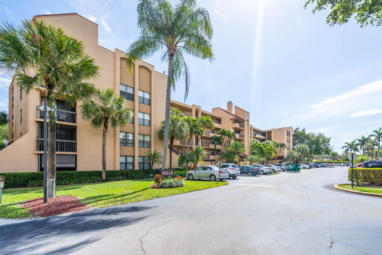 Property for Sale at 2455 Lindell Boulevard 3402, Delray Beach, Palm Beach County, Florida - Bedrooms: 2 
Bathrooms: 2  - $374,900