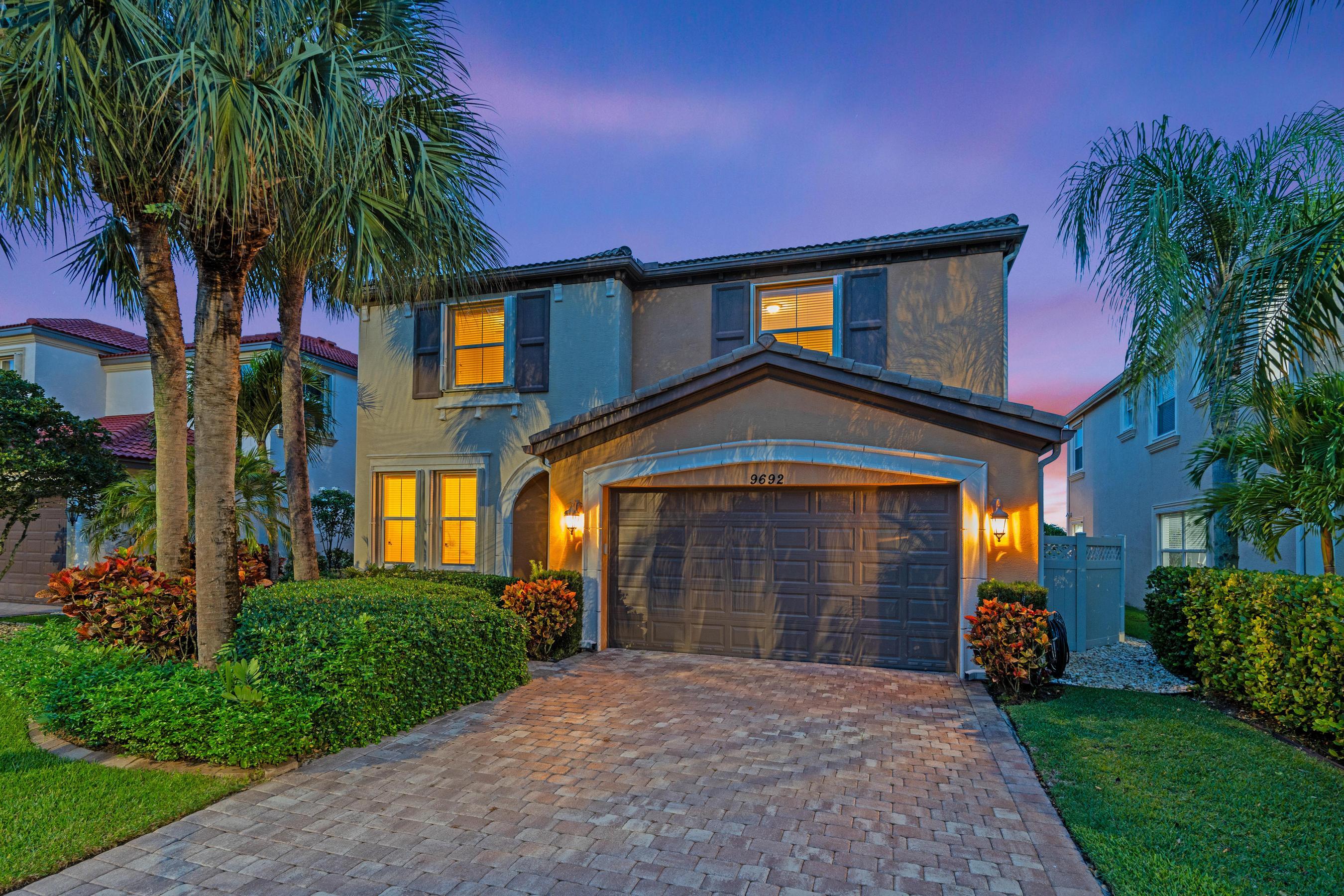 Property for Sale at 9692 Phipps Lane, Wellington, Palm Beach County, Florida - Bedrooms: 4 
Bathrooms: 3.5  - $850,000
