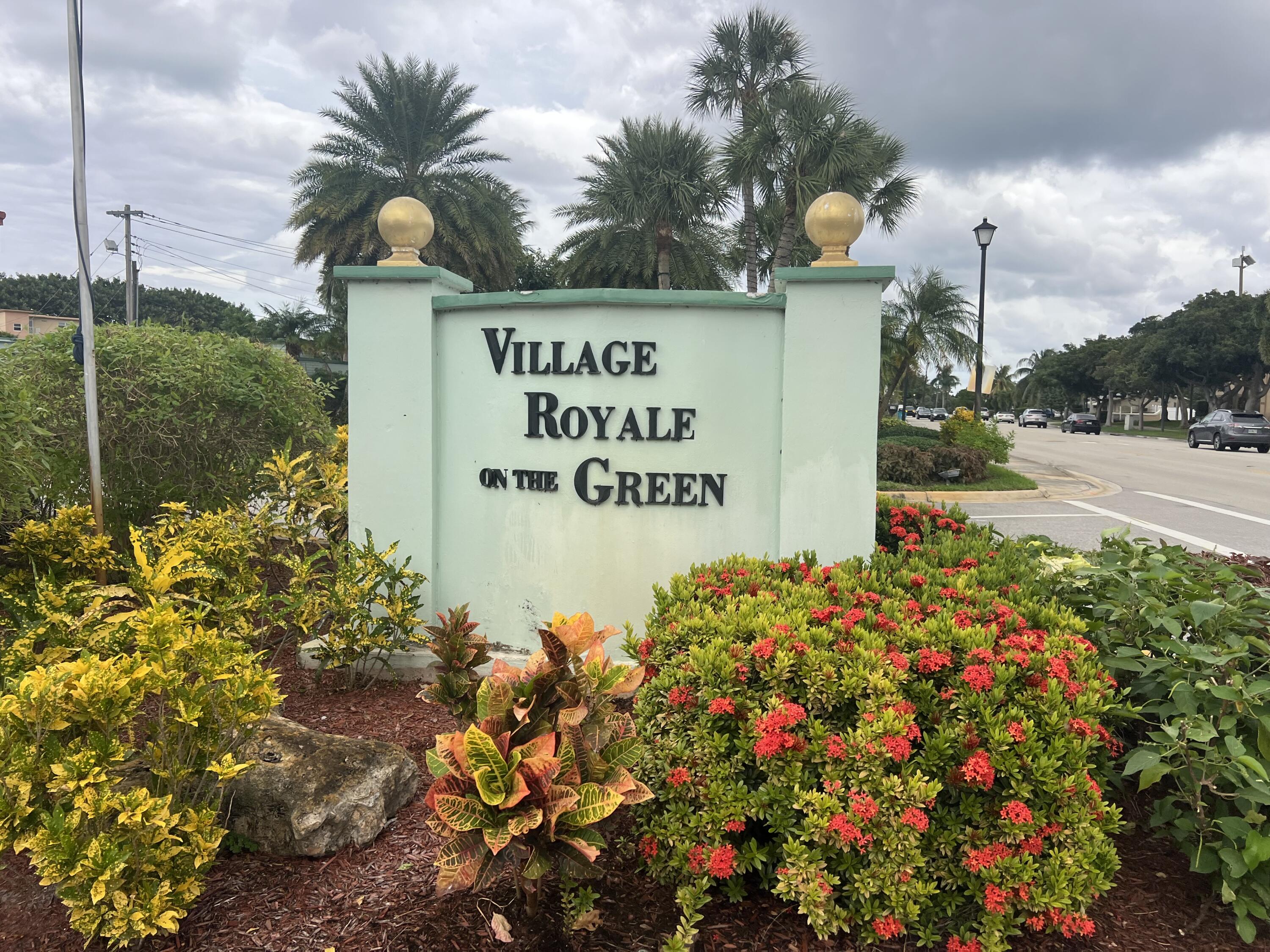 Property for Sale at 2300 Ne 1st Lane 204, Boynton Beach, Palm Beach County, Florida - Bedrooms: 1 
Bathrooms: 1.5  - $95,000