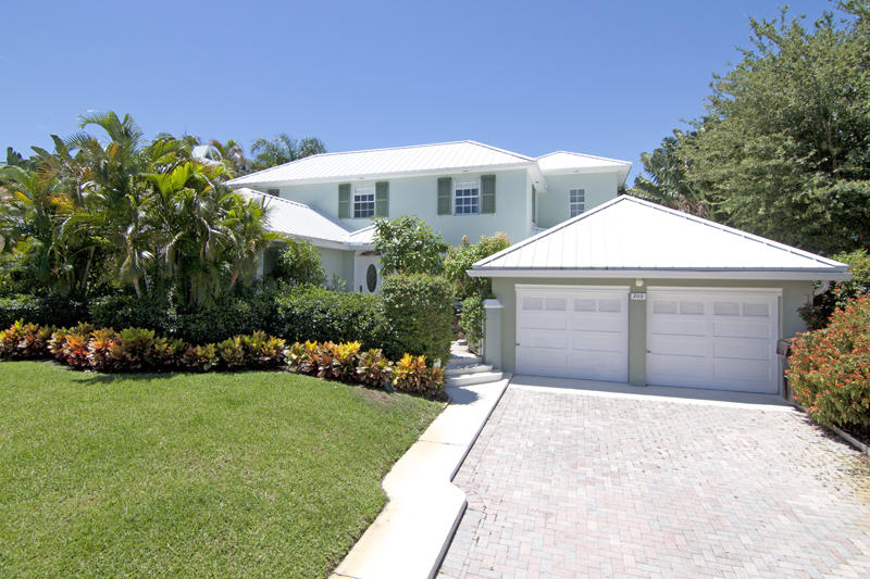 Photo 1 of 200 Belmonte Road, West Palm Beach, Florida, $1,499,000, Web #: 10199977