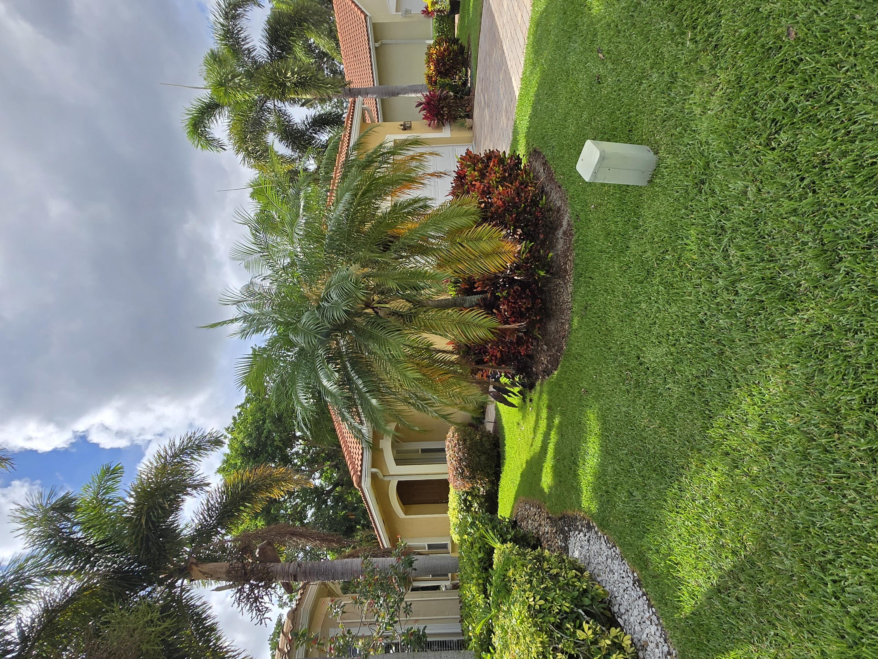 Property for Sale at 7969 Tangelo Drive, Boynton Beach, Palm Beach County, Florida - Bedrooms: 3 
Bathrooms: 2  - $465,000