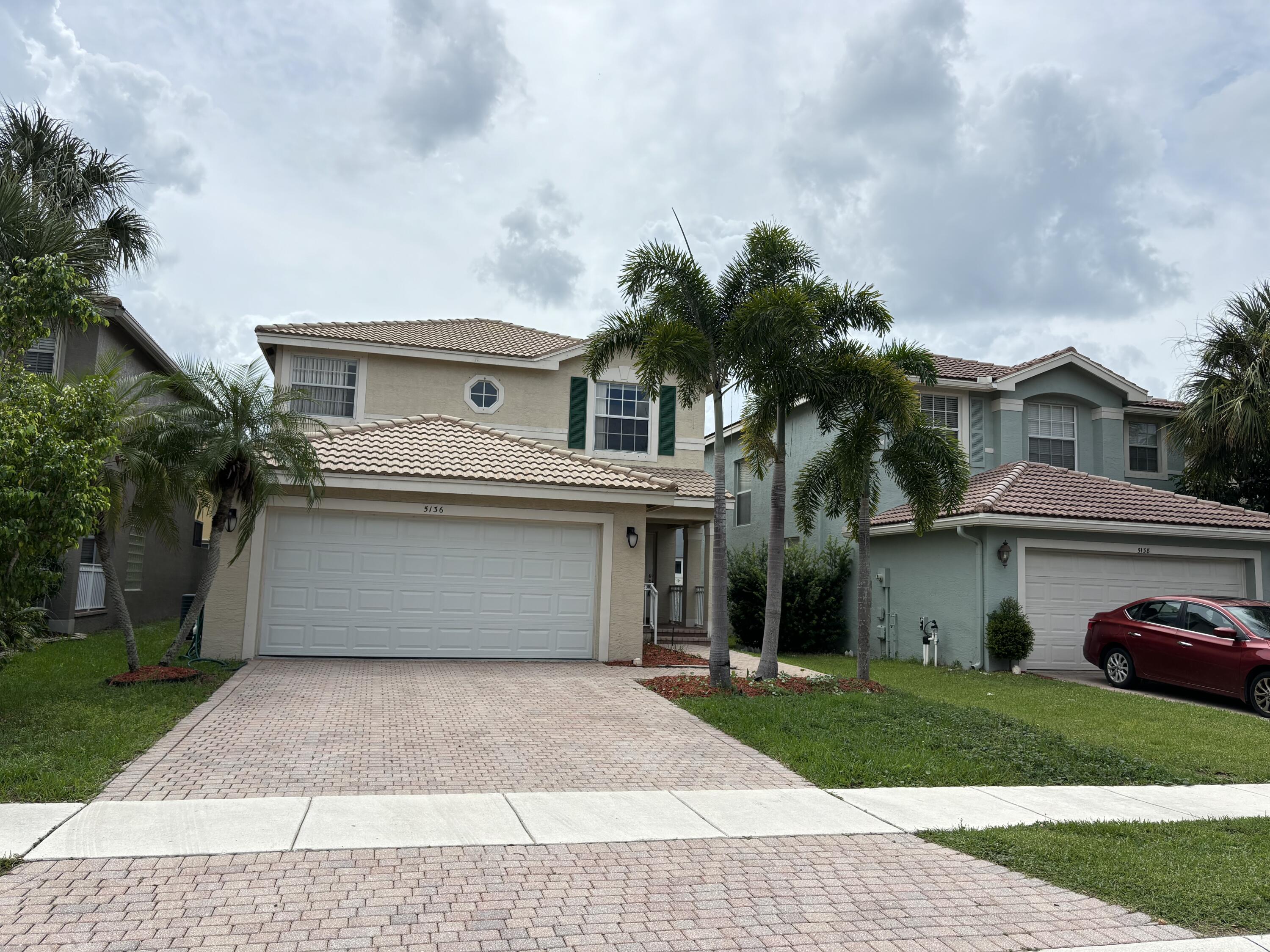 5136 Aurora Lake Circle, Greenacres, Palm Beach County, Florida - 3 Bedrooms  
2.5 Bathrooms - 