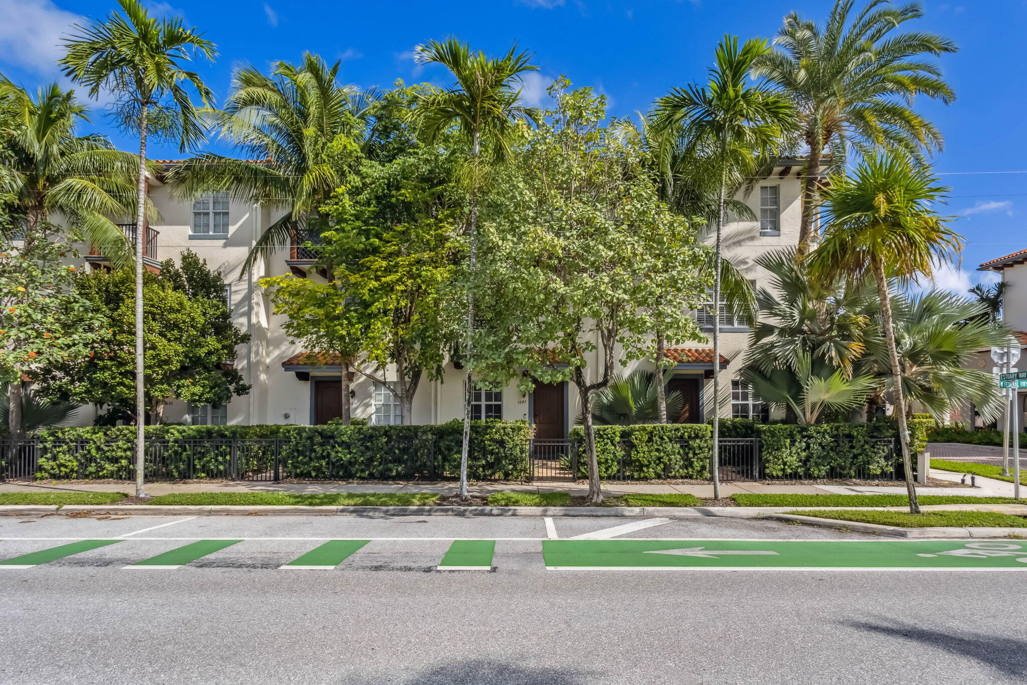 Property for Sale at 1647 N Federal Highway, Delray Beach, Palm Beach County, Florida - Bedrooms: 3 
Bathrooms: 3.5  - $539,000