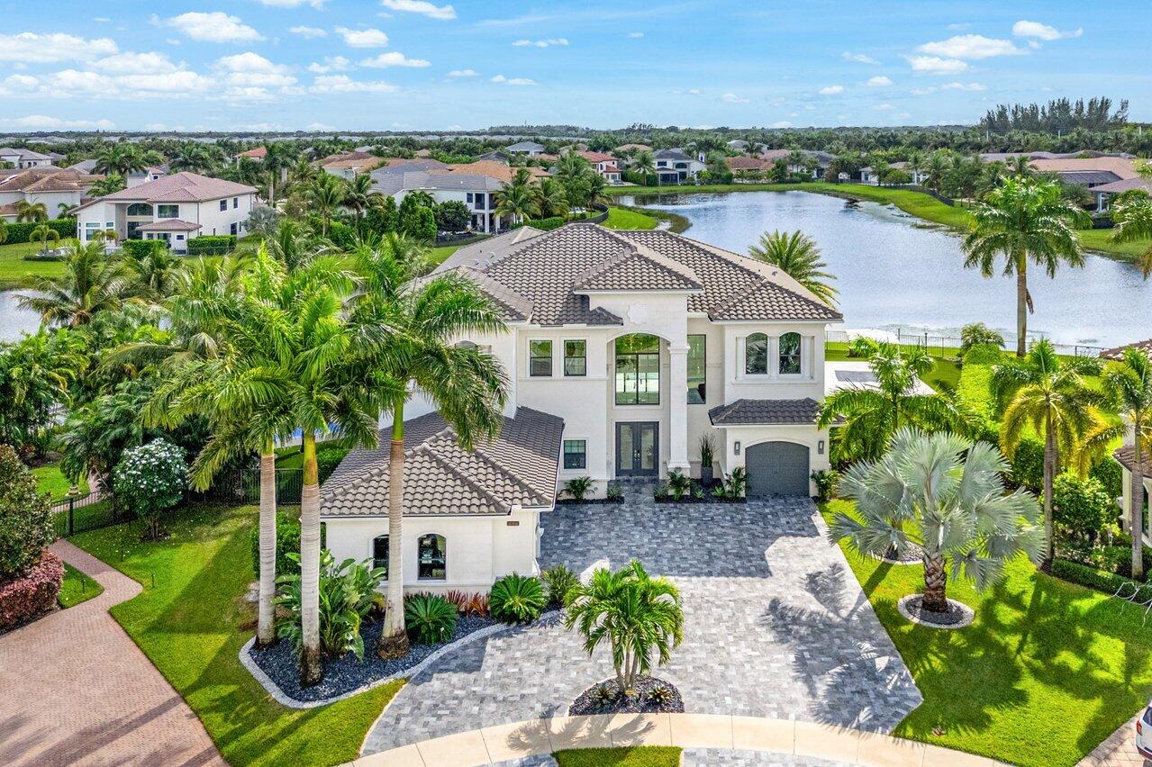 16804 Couture Court, Delray Beach, Palm Beach County, Florida - 5 Bedrooms  
6.5 Bathrooms - 