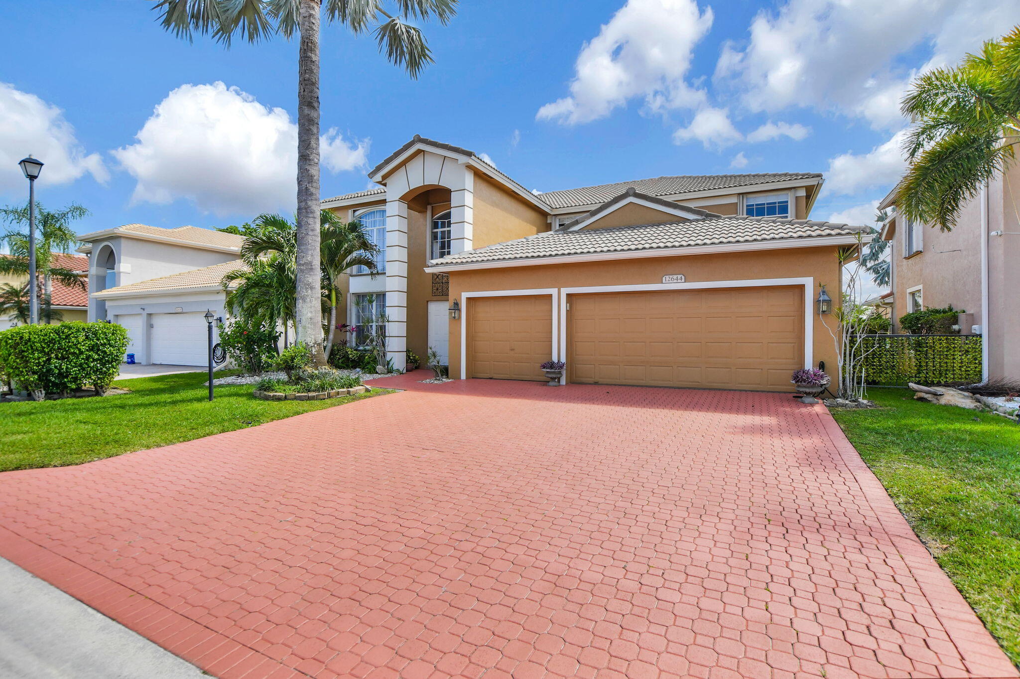 Property for Sale at 12644 Little Palm Lane, Boca Raton, Palm Beach County, Florida - Bedrooms: 4 
Bathrooms: 3.5  - $1,000,000