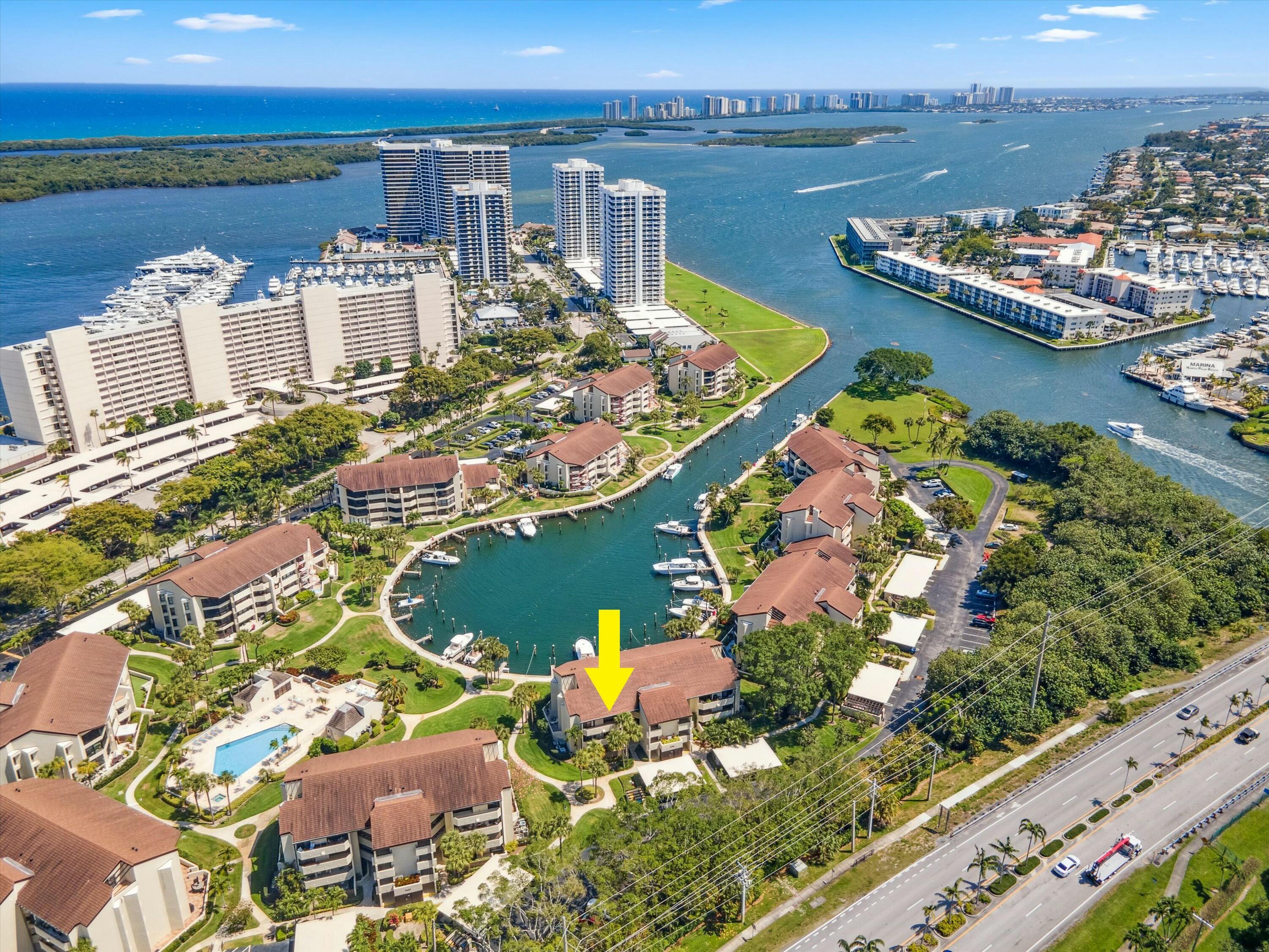 1124 Marine Way D2l, North Palm Beach, Miami-Dade County, Florida - 3 Bedrooms  
3 Bathrooms - 