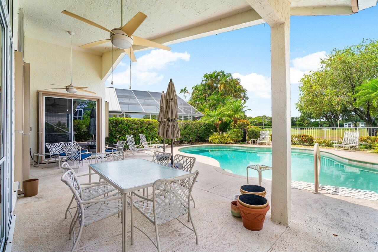 12840 Oak Knoll Drive, Palm Beach Gardens, Palm Beach County, Florida - 3 Bedrooms  
2 Bathrooms - 