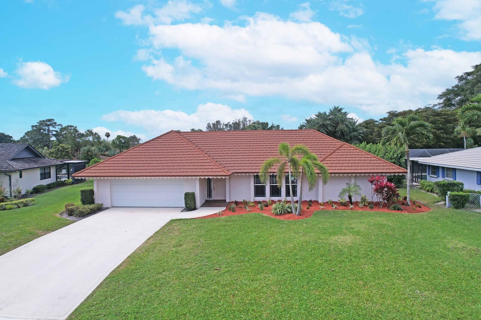 Property for Sale at 4208 Hickory Drive, Palm Beach Gardens, Palm Beach County, Florida - Bedrooms: 4 
Bathrooms: 2.5  - $1,200,000