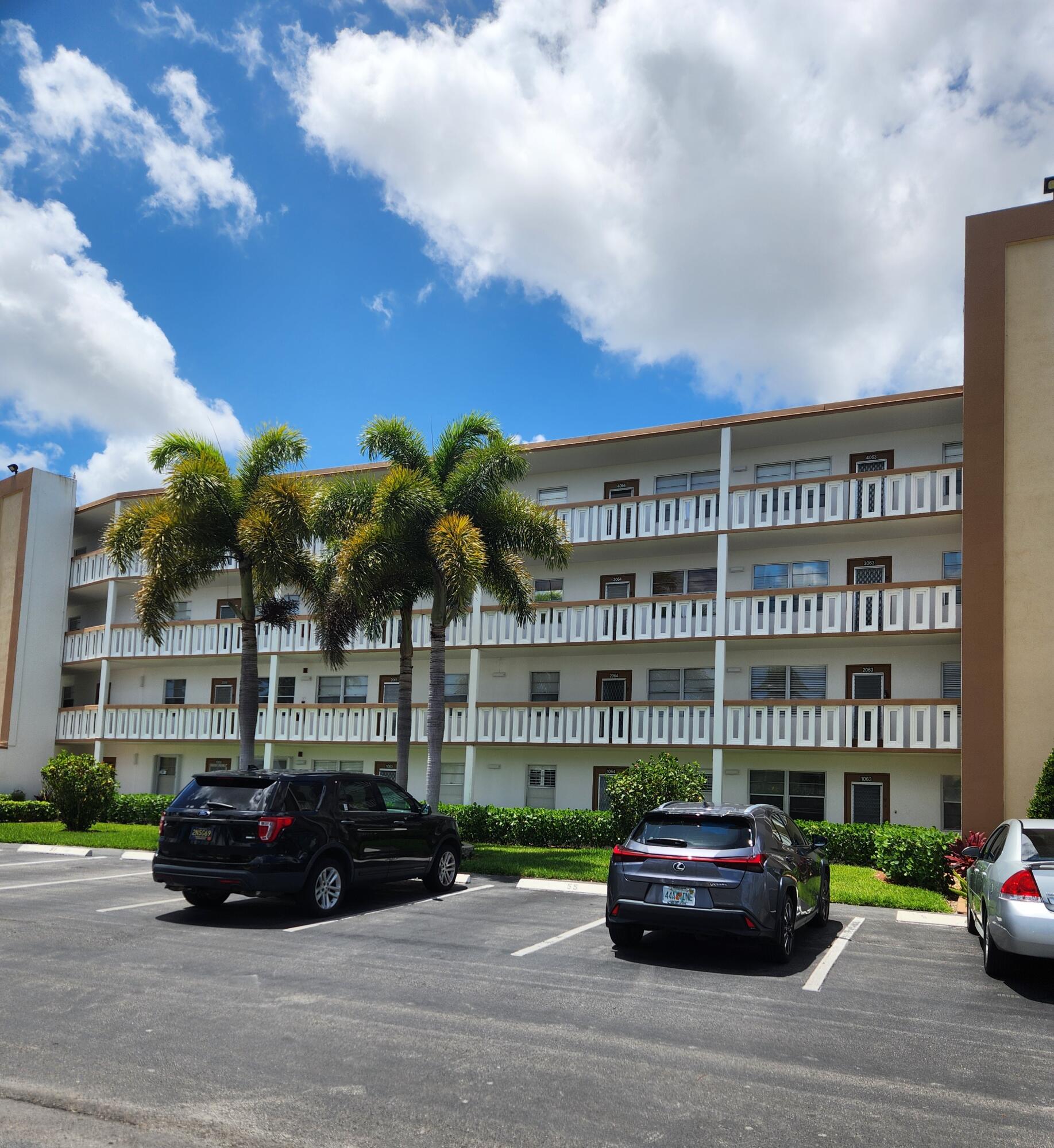 Property for Sale at 4064 Cornwall D 4064, Boca Raton, Palm Beach County, Florida - Bedrooms: 2 
Bathrooms: 1.5  - $239,900