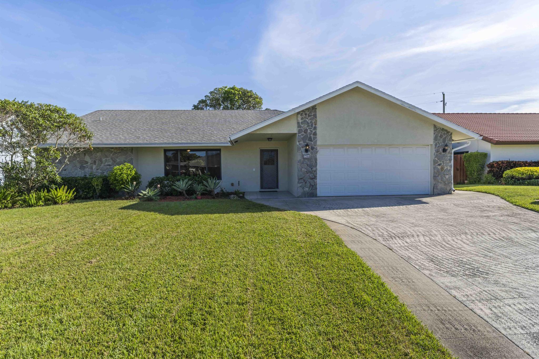 7744 Nemec Drive, Lake Clarke Shores, Palm Beach County, Florida - 3 Bedrooms  
2 Bathrooms - 