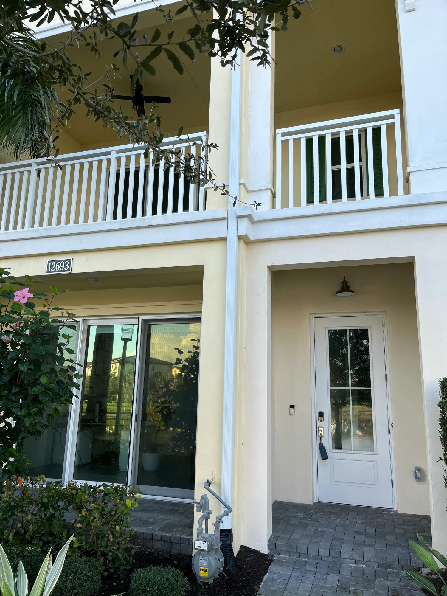 12693 Machiavelli Way, Palm Beach Gardens, Palm Beach County, Florida - 3 Bedrooms  
3.5 Bathrooms - 
