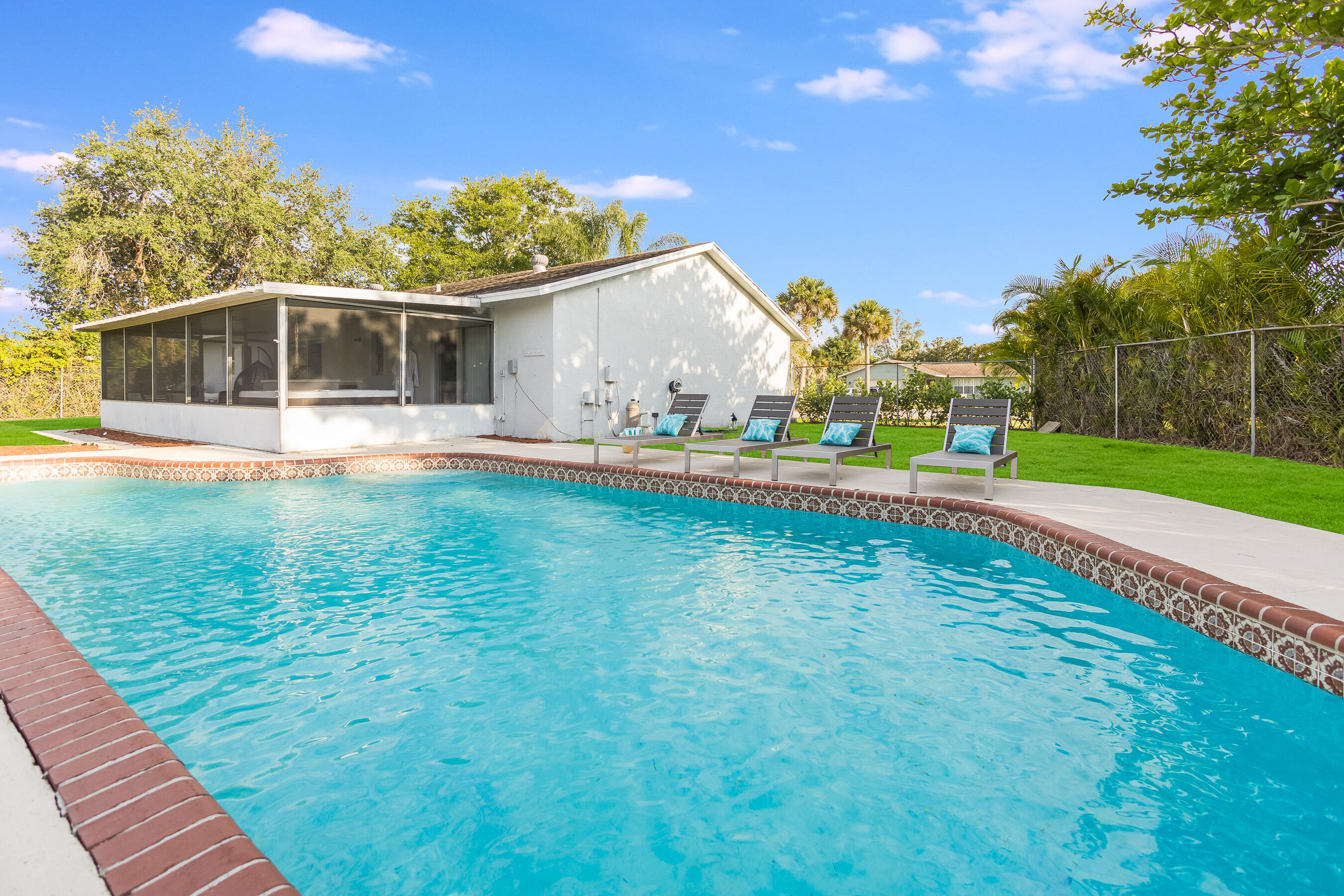Property for Sale at 131 Jay Court, Royal Palm Beach, Palm Beach County, Florida - Bedrooms: 3 
Bathrooms: 2  - $539,000