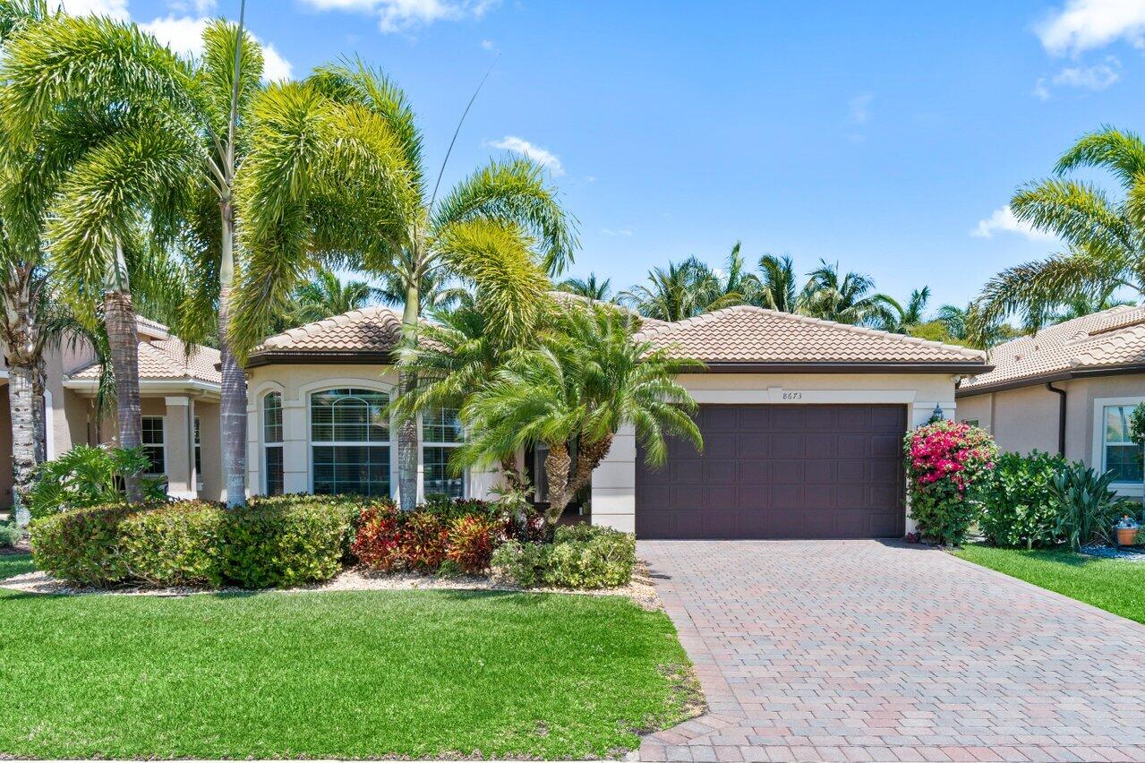 8673 Carmel Mountain Way, Boynton Beach, Palm Beach County, Florida - 4 Bedrooms  
2.5 Bathrooms - 