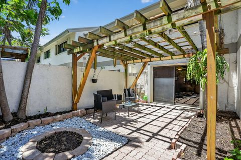 Tiny photo for 3072 S Oakland Forest Drive #406, Oakland Park, FL 33309 (MLS # RX-11116793)