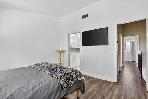 Tiny photo for 3072 S Oakland Forest Drive #406, Oakland Park, FL 33309 (MLS # RX-11116793)