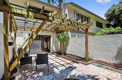 Tiny photo for 3072 S Oakland Forest Drive #406, Oakland Park, FL 33309 (MLS # RX-11116793)