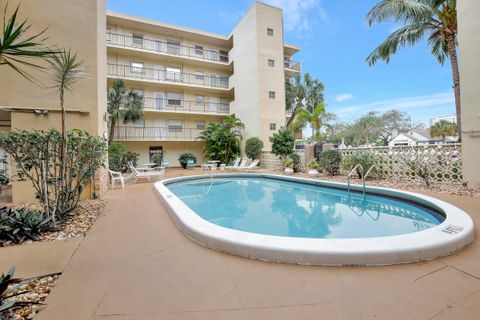 Tiny photo for 1750 Jefferson Street #305, Hollywood, FL 33020 (MLS # RX-11128489)