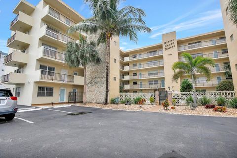 Tiny photo for 1750 Jefferson Street #305, Hollywood, FL 33020 (MLS # RX-11128489)