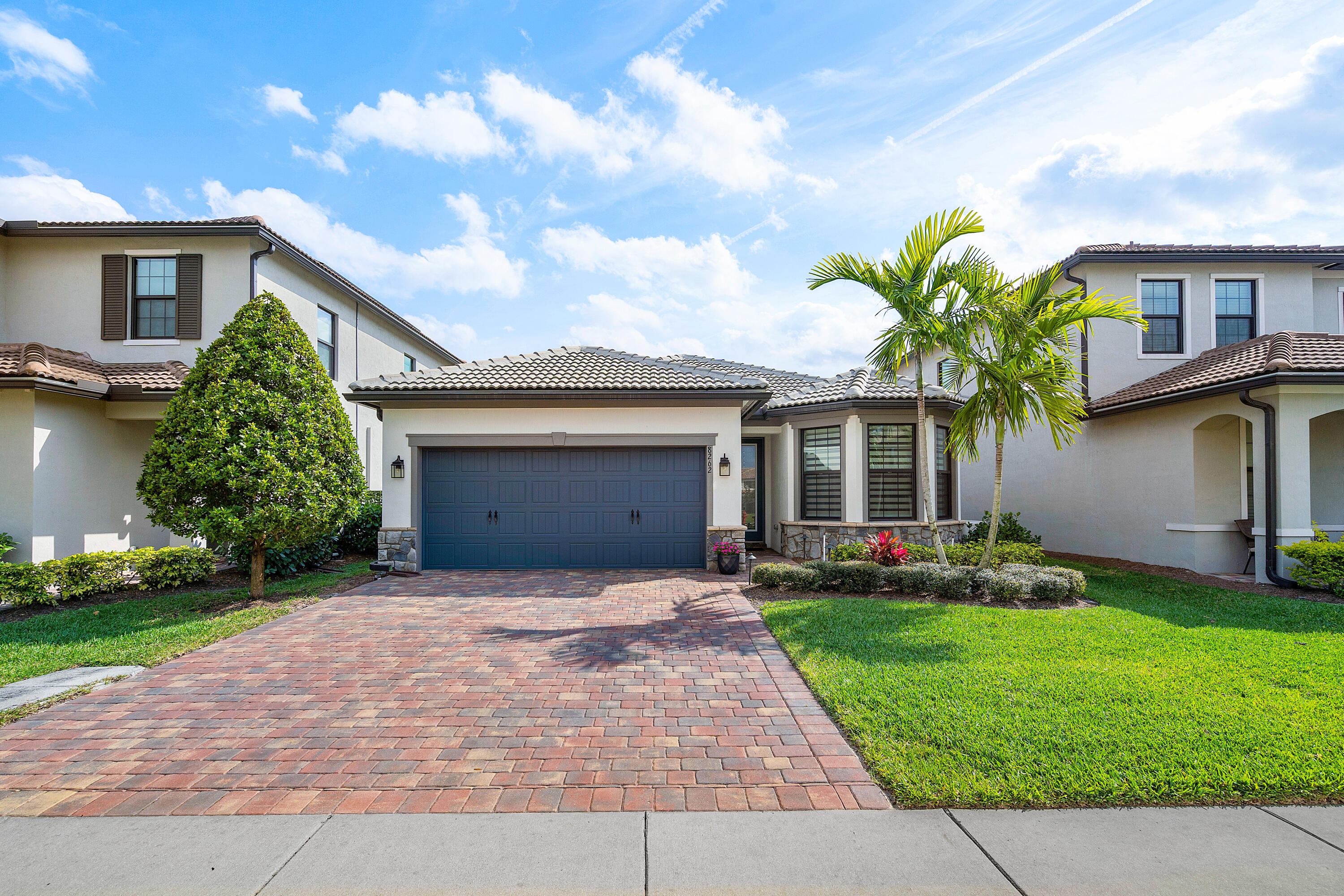 Property for Sale at 8262 Cinch Way, Lake Worth, Palm Beach County, Florida - Bedrooms: 3 
Bathrooms: 2  - $685,000
