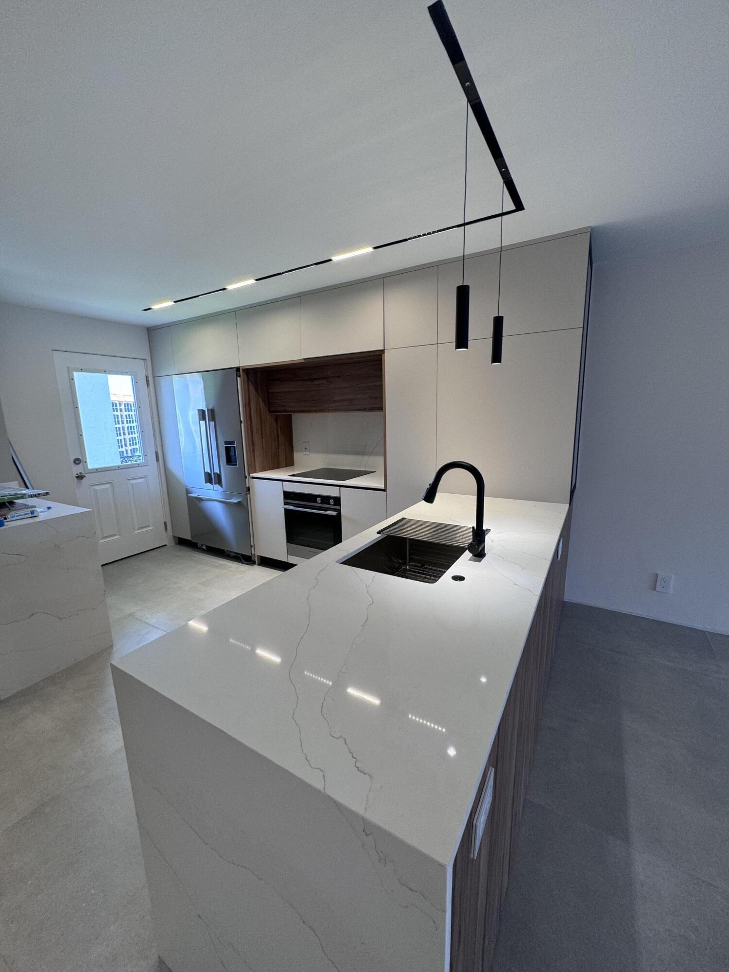 Property for Sale at 2871 N Ocean Boulevard R444, Boca Raton, Palm Beach County, Florida - Bedrooms: 2 
Bathrooms: 2  - $550,000