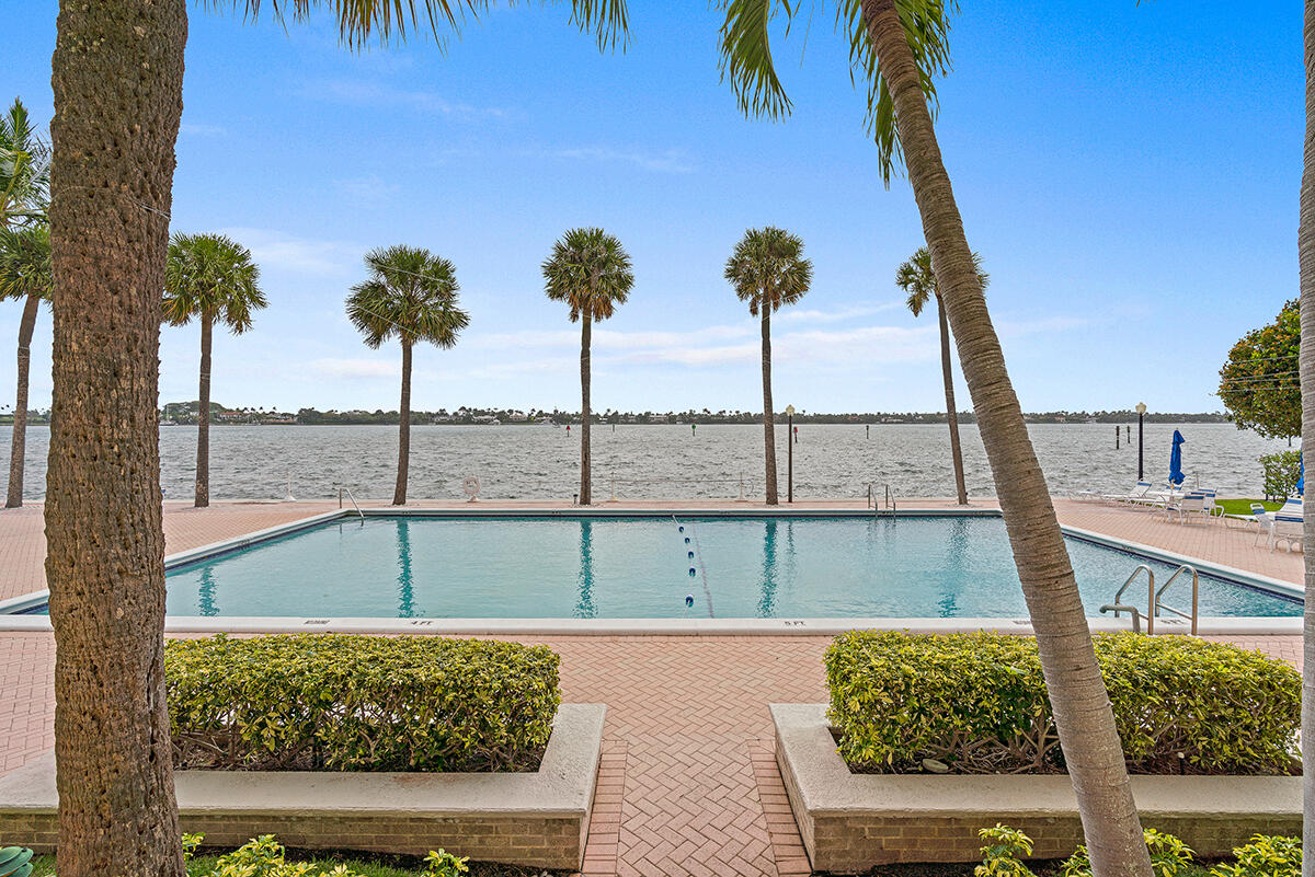 Rental Property at 2600 N Flagler Drive 213, West Palm Beach, Palm Beach County, Florida - Bathrooms: 1  - $2,000 MO.