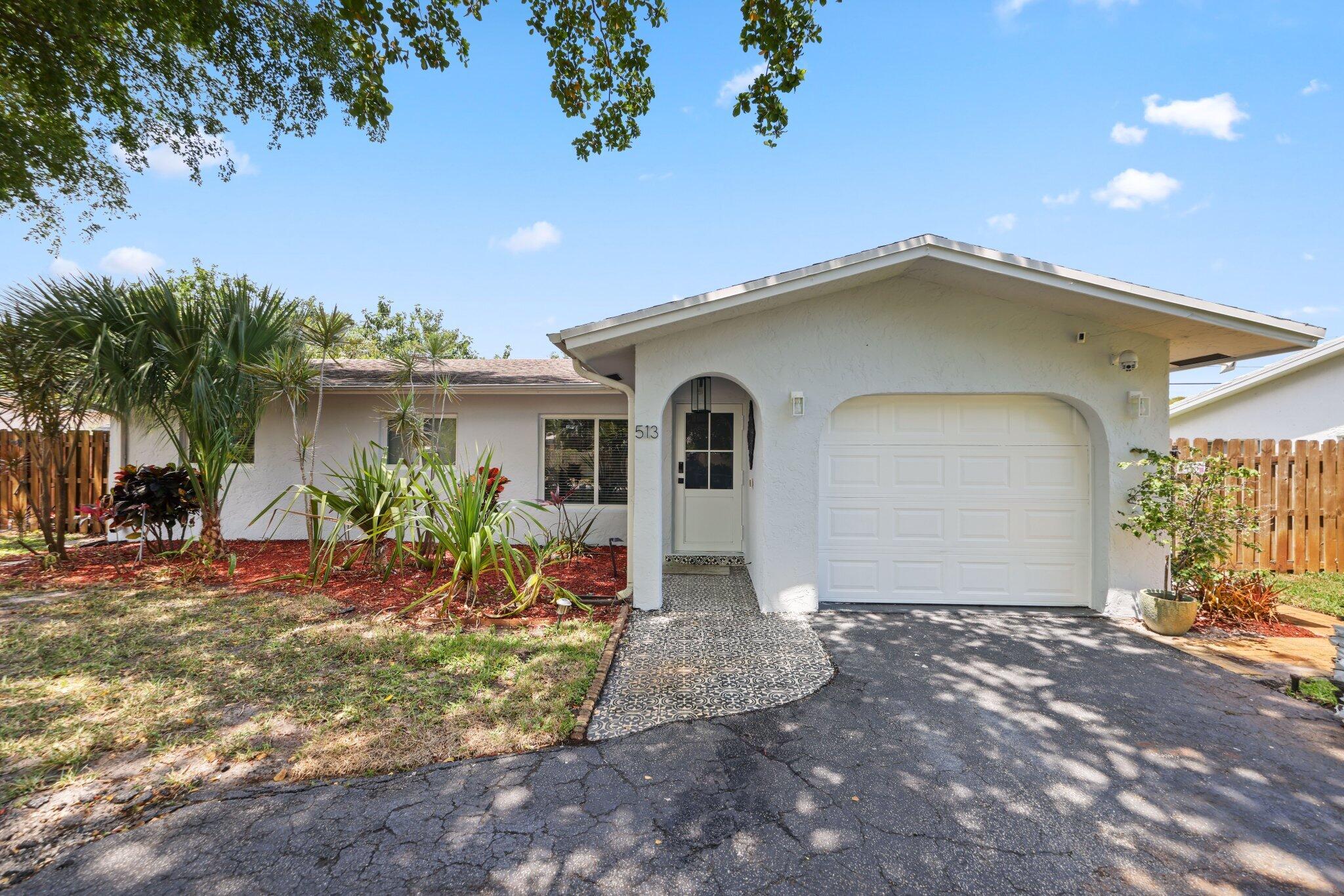 513 Curlew Road, Delray Beach, Palm Beach County, Florida - 3 Bedrooms  
2 Bathrooms - 