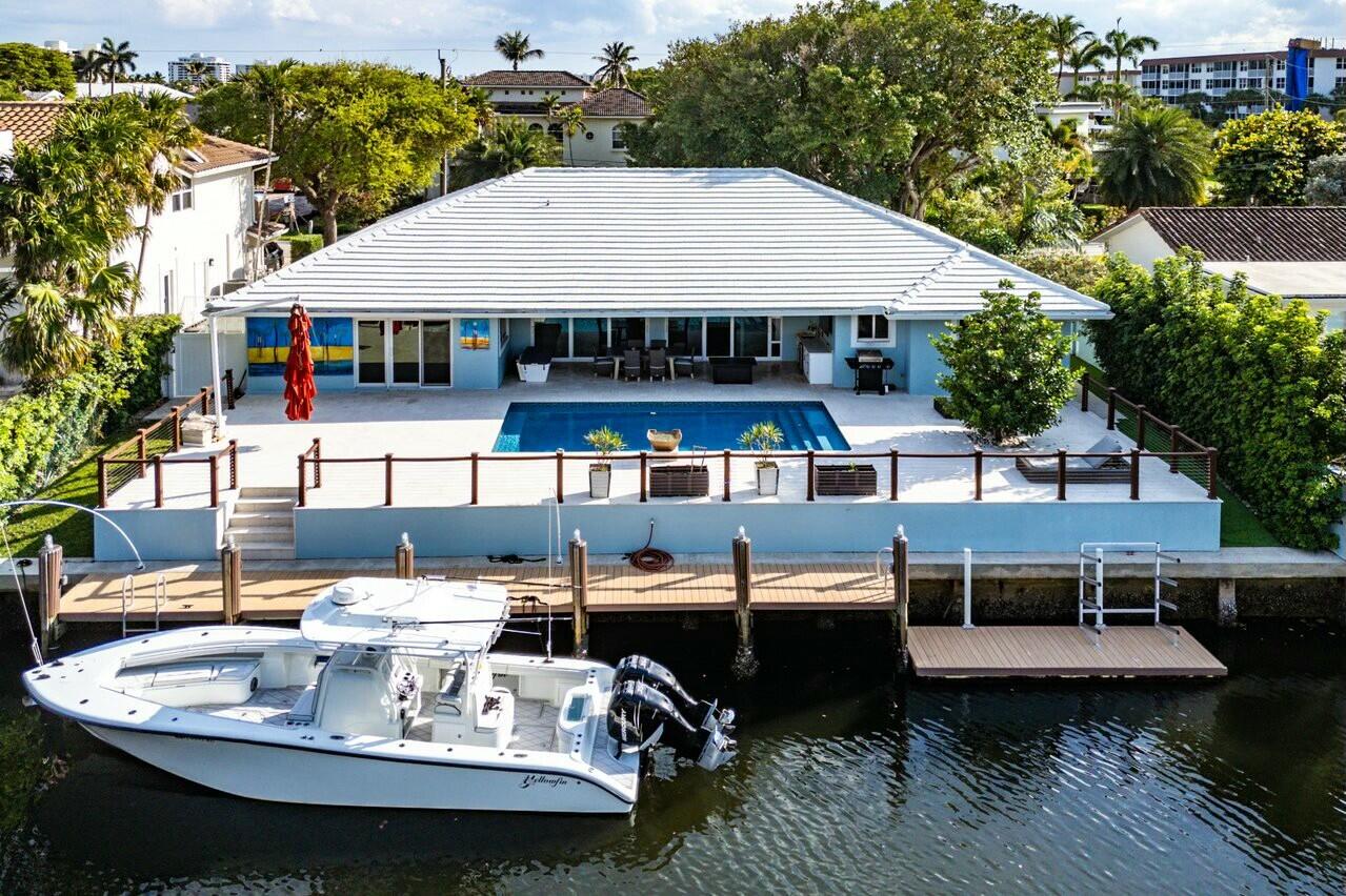 941 Dogwood Drive, Delray Beach, Palm Beach County, Florida - 4 Bedrooms  
5 Bathrooms - 