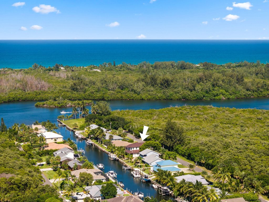 Photo of 9335 SE Delafield Street, Hobe Sound, FL 33455 (MLS # RX-11111579)