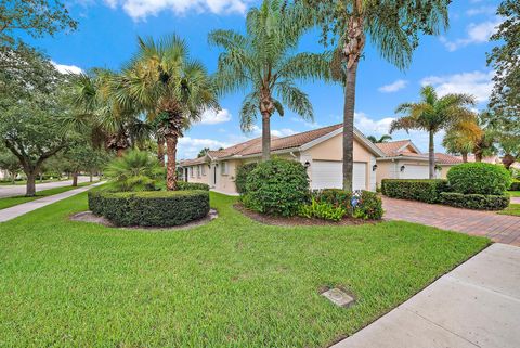 Photo of 8431 SE Retreat Drive, Hobe Sound, FL 33455 (MLS # RX-11128177)