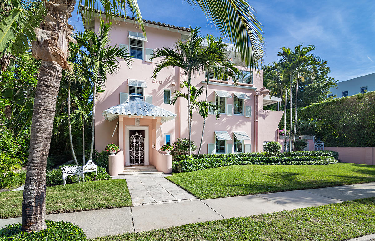 Photo 1 of 325 S Lake Drive 4, Palm Beach, Florida, $1,290,000, Web #: 10390868