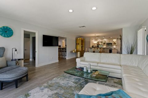 Tiny photo for 21188 Juego Circle #17-A, Boca Raton, FL 33433 (MLS # RX-11091386)