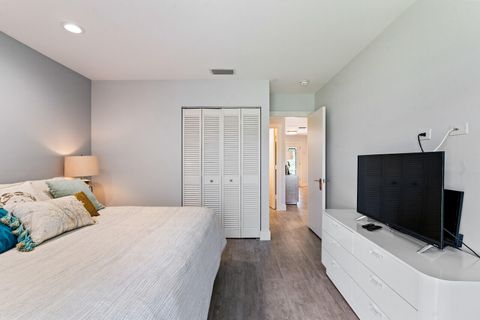 Tiny photo for 21188 Juego Circle #17-A, Boca Raton, FL 33433 (MLS # RX-11091386)