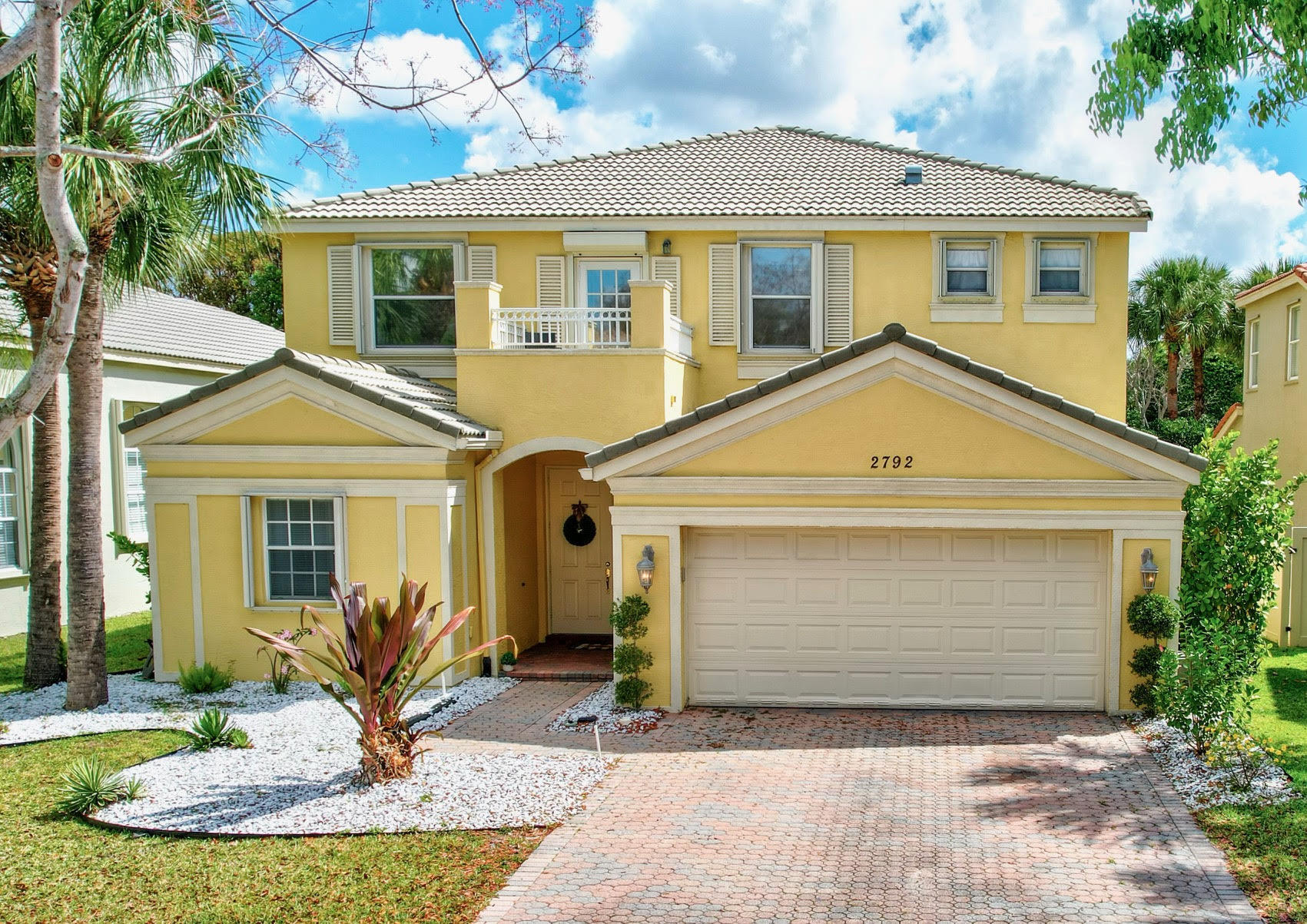 Property for Sale at 2792 Shaughnessy Drive, Wellington, Palm Beach County, Florida - Bedrooms: 4 
Bathrooms: 2.5  - $890,000