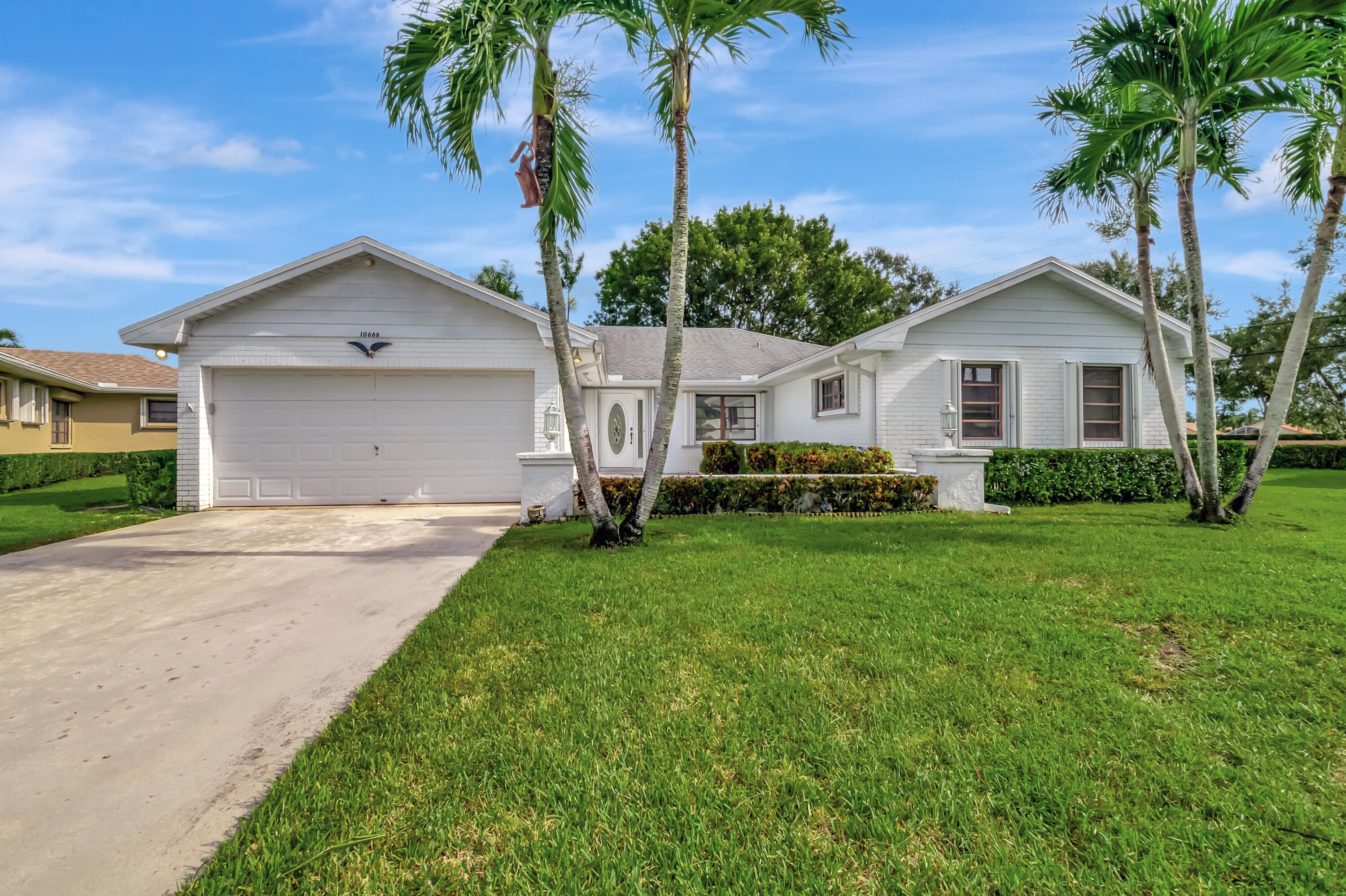 10666 Greentrail Drive South, Boynton Beach, Palm Beach County, Florida - 3 Bedrooms  
2 Bathrooms - 