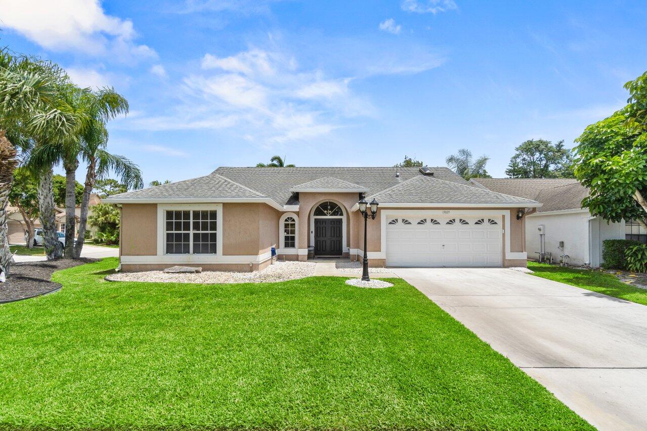 Property for Sale at 13029 Meadowbreeze Drive, Wellington, Palm Beach County, Florida - Bedrooms: 3 
Bathrooms: 2  - $599,900